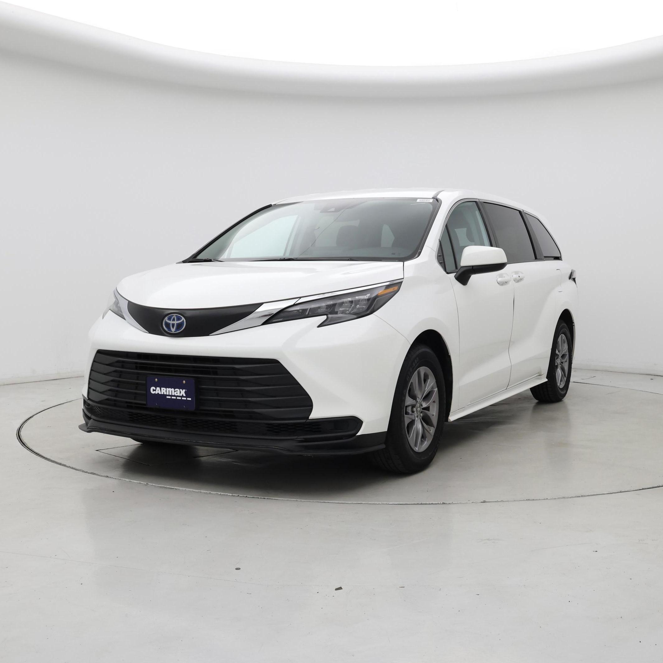 Thumbnail: 2024 Toyota Sienna - 4