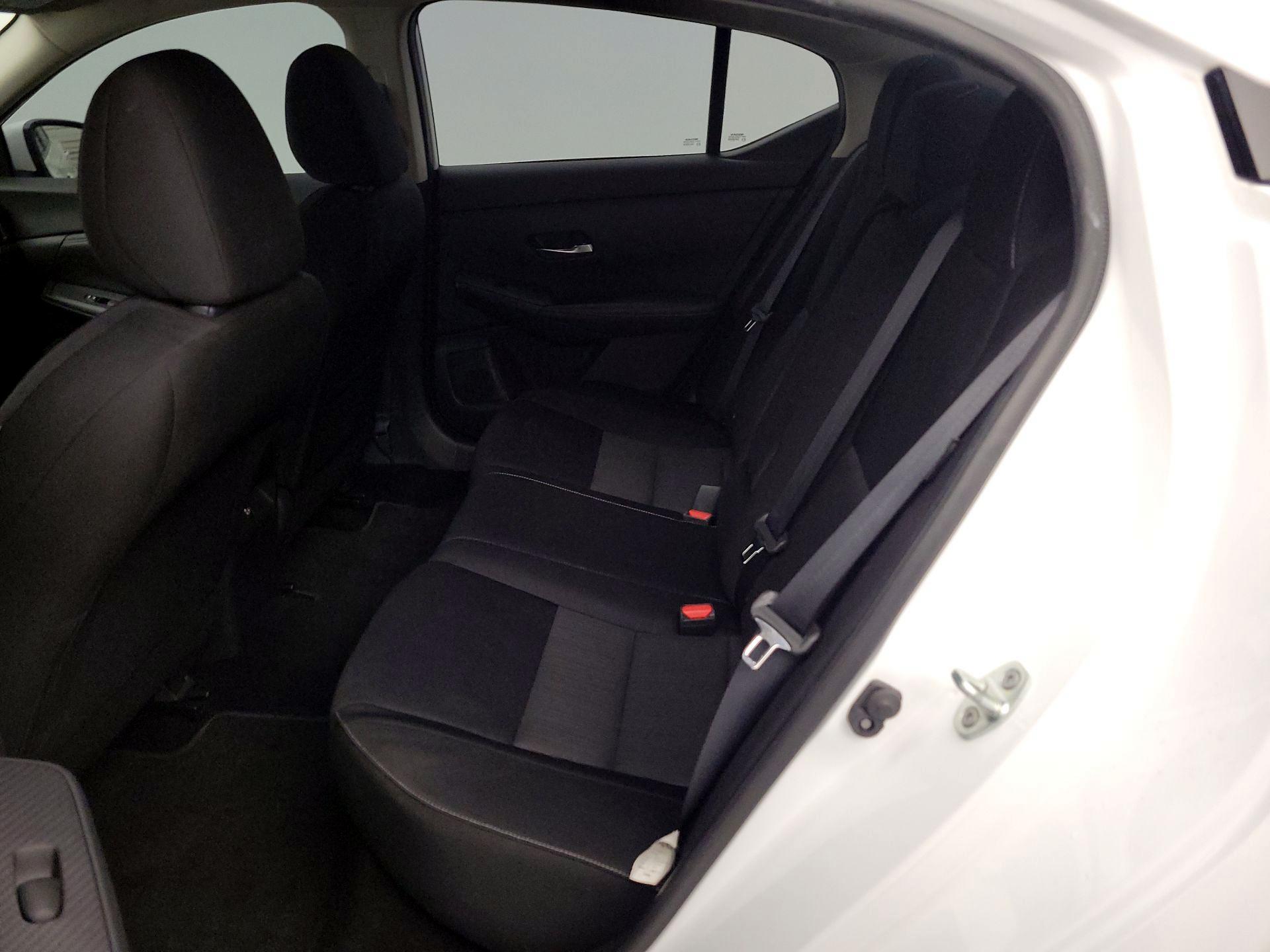 Thumbnail: 2020 Nissan Sentra - 19