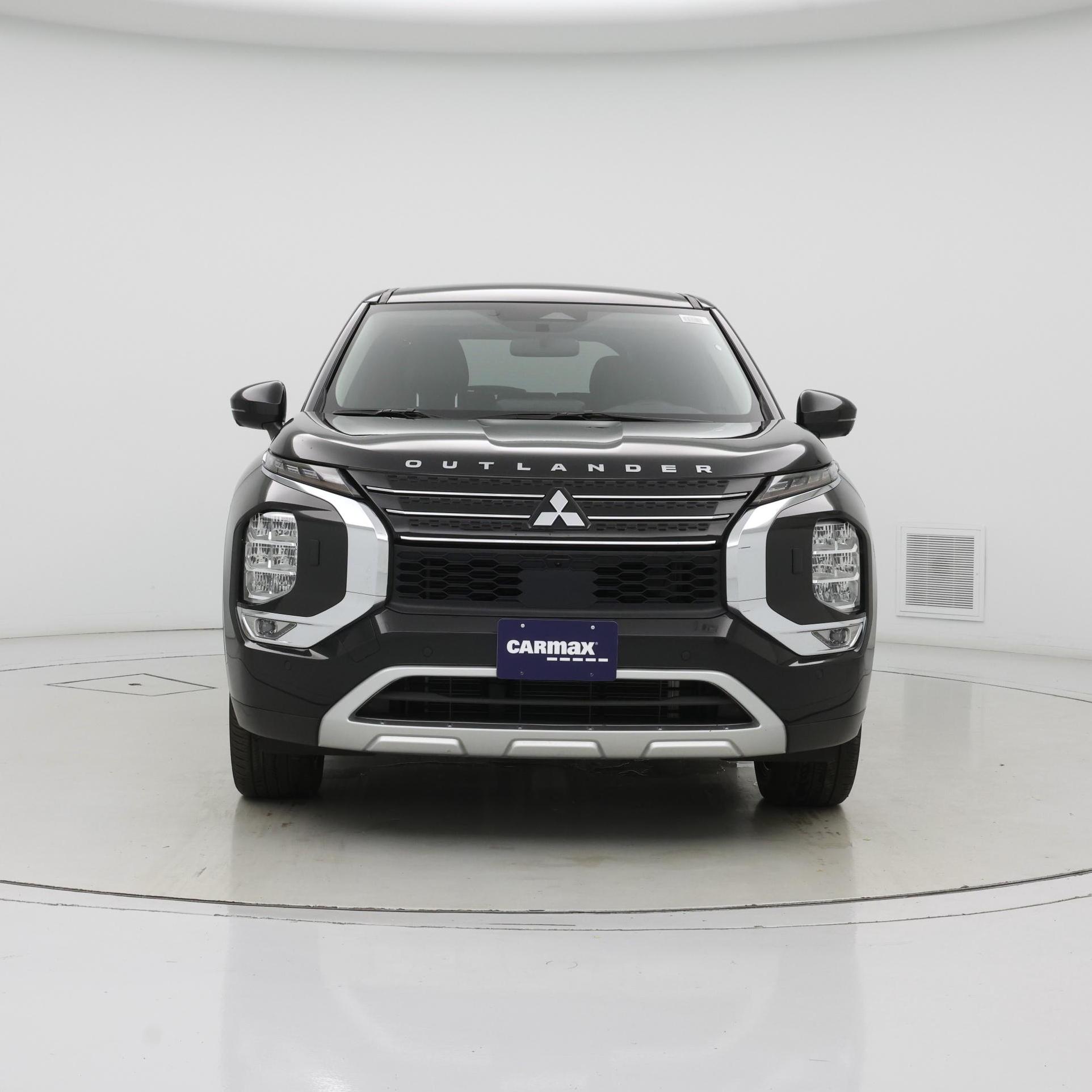 Thumbnail: 2024 Mitsubishi Outlander - 5