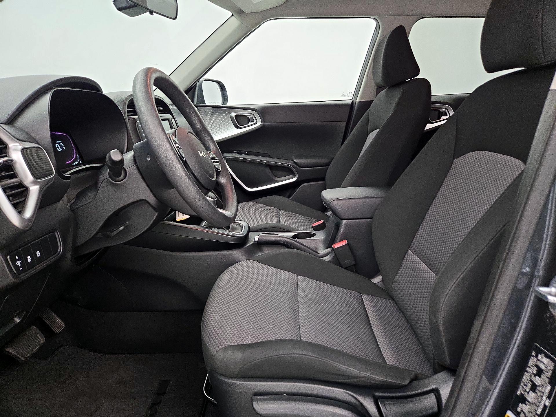 Thumbnail: 2024 Kia Soul - 11