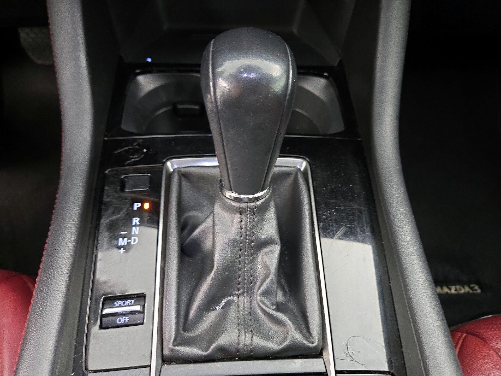 Thumbnail: 2024 Mazda Mazda3 - 17