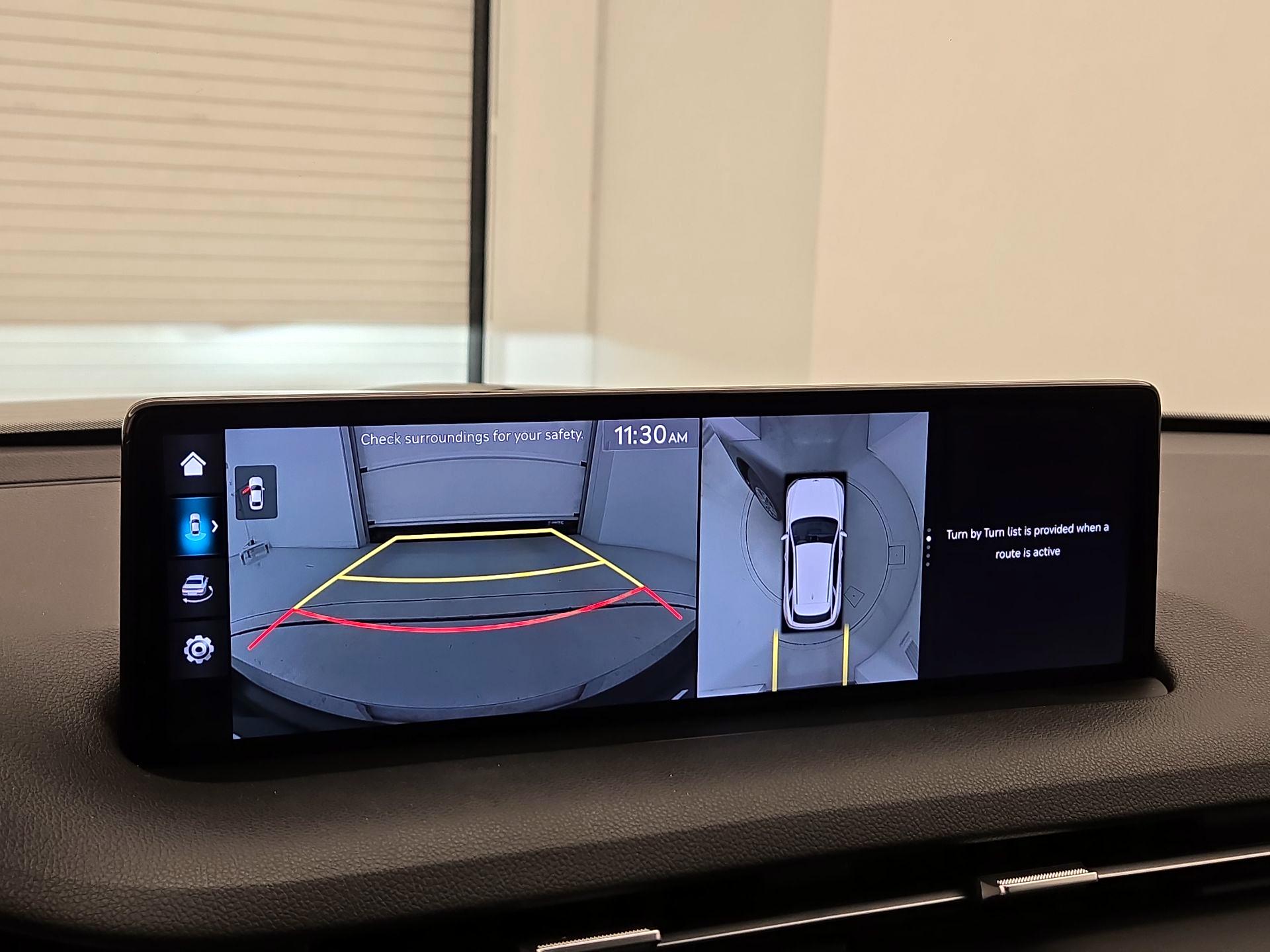 Thumbnail: 2024 Genesis GV70 - 15