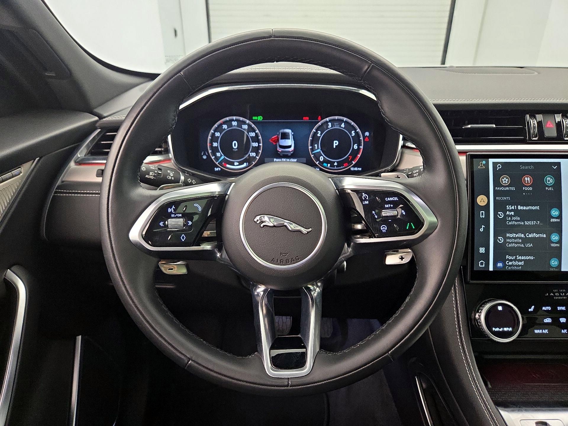 Thumbnail: 2024 Jaguar F-Pace - 10