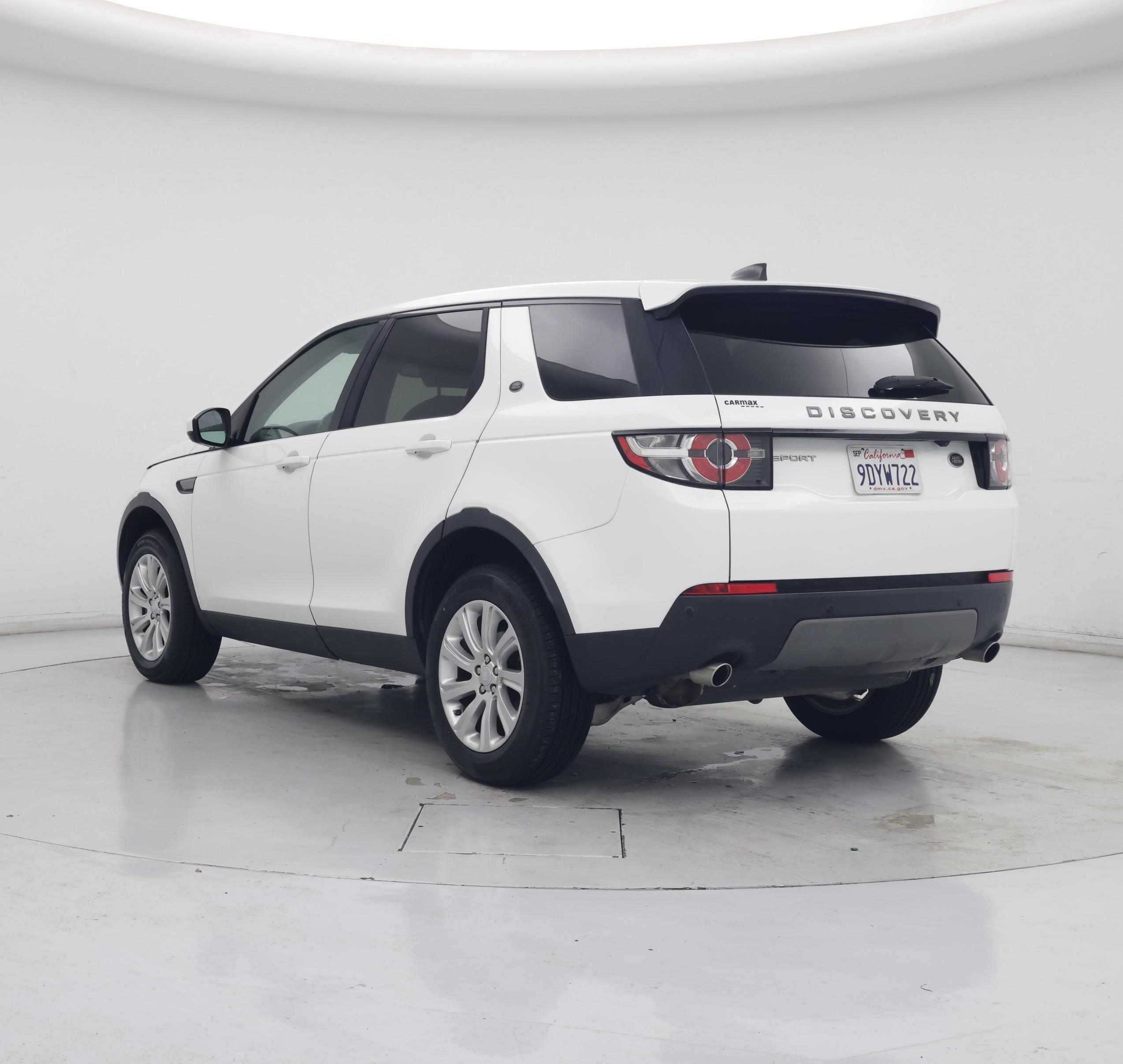 Thumbnail: 2019 Land Rover Discovery Sport - 2