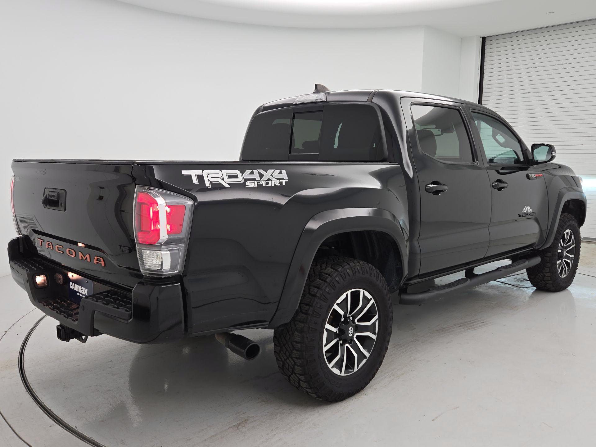 Thumbnail: 2022 Toyota Tacoma - 5
