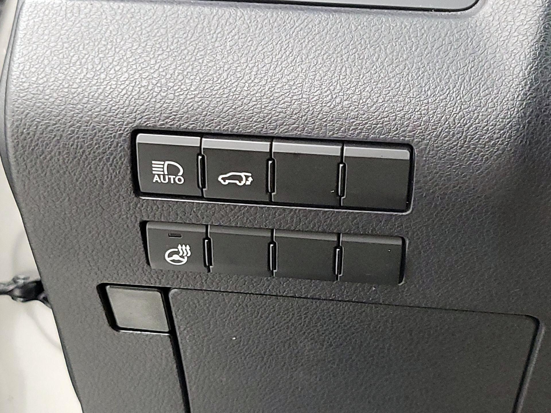 Thumbnail: 2020 Lexus RX - 13