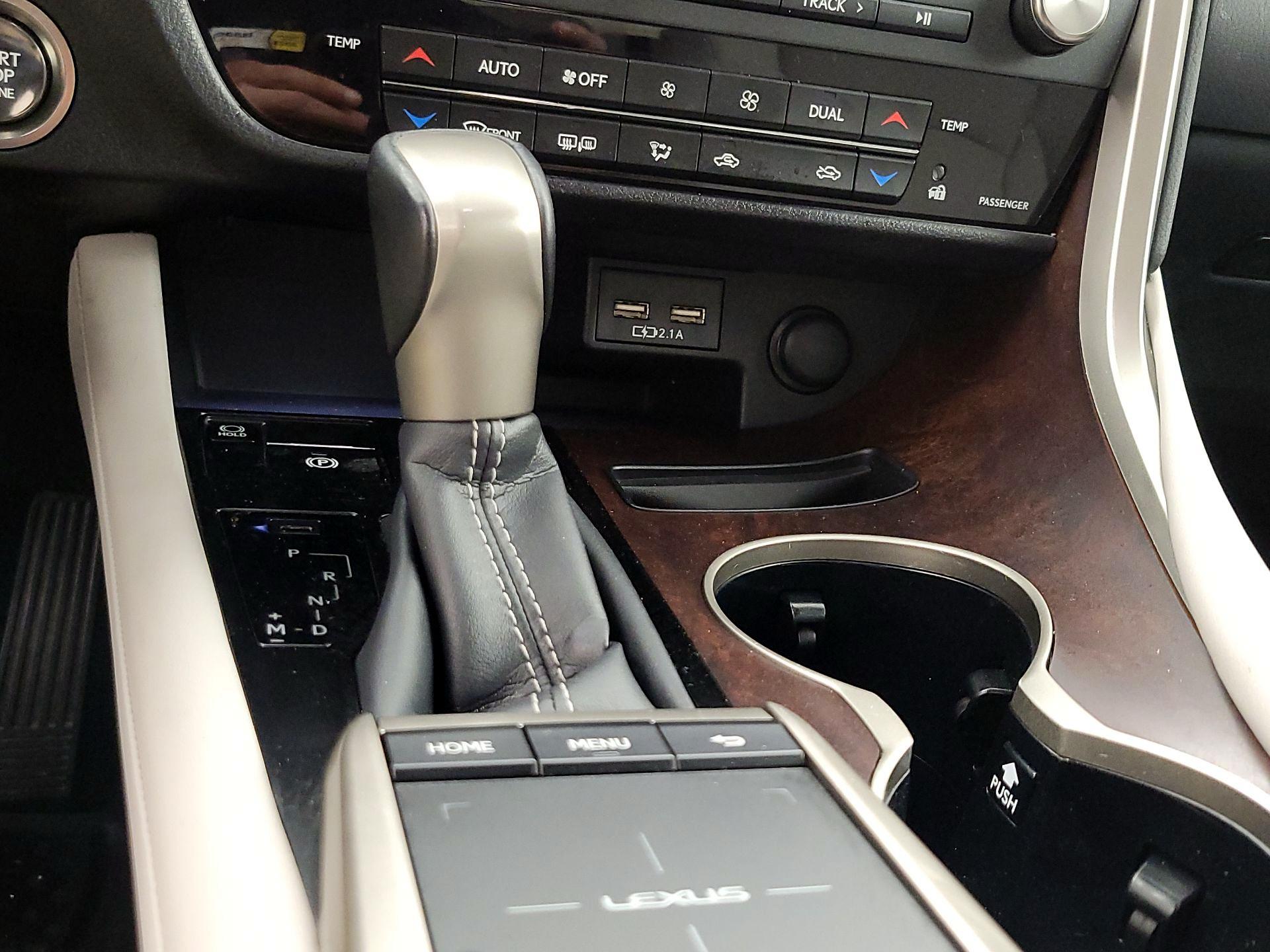 Thumbnail: 2020 Lexus RX - 17