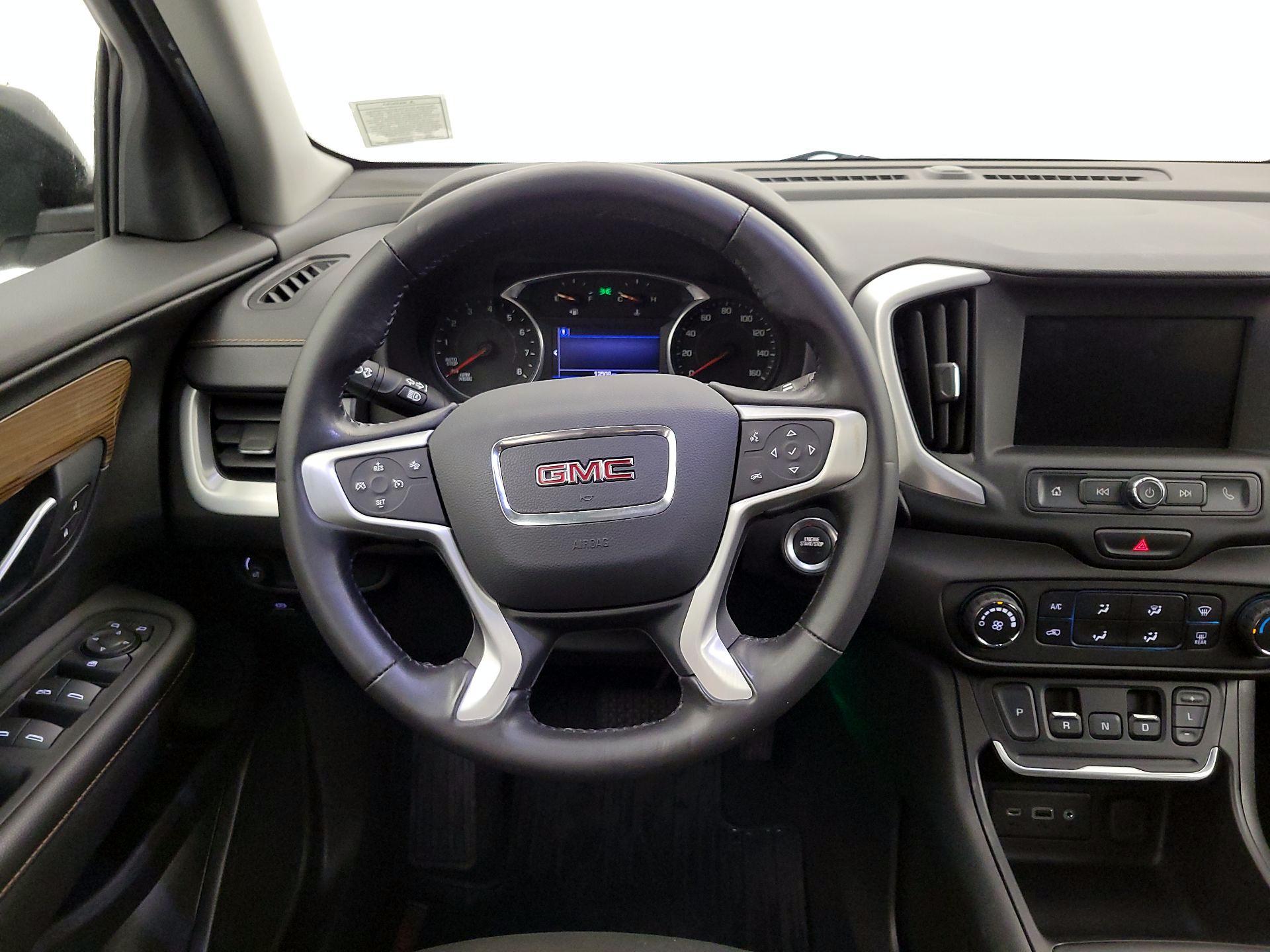 Thumbnail: 2020 GMC Terrain - 10