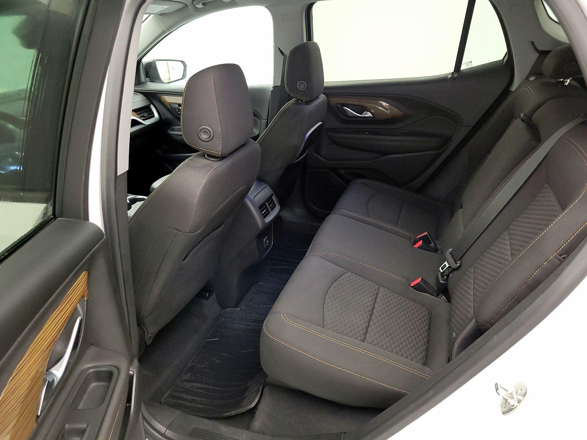 Thumbnail: 2020 GMC Terrain - 18