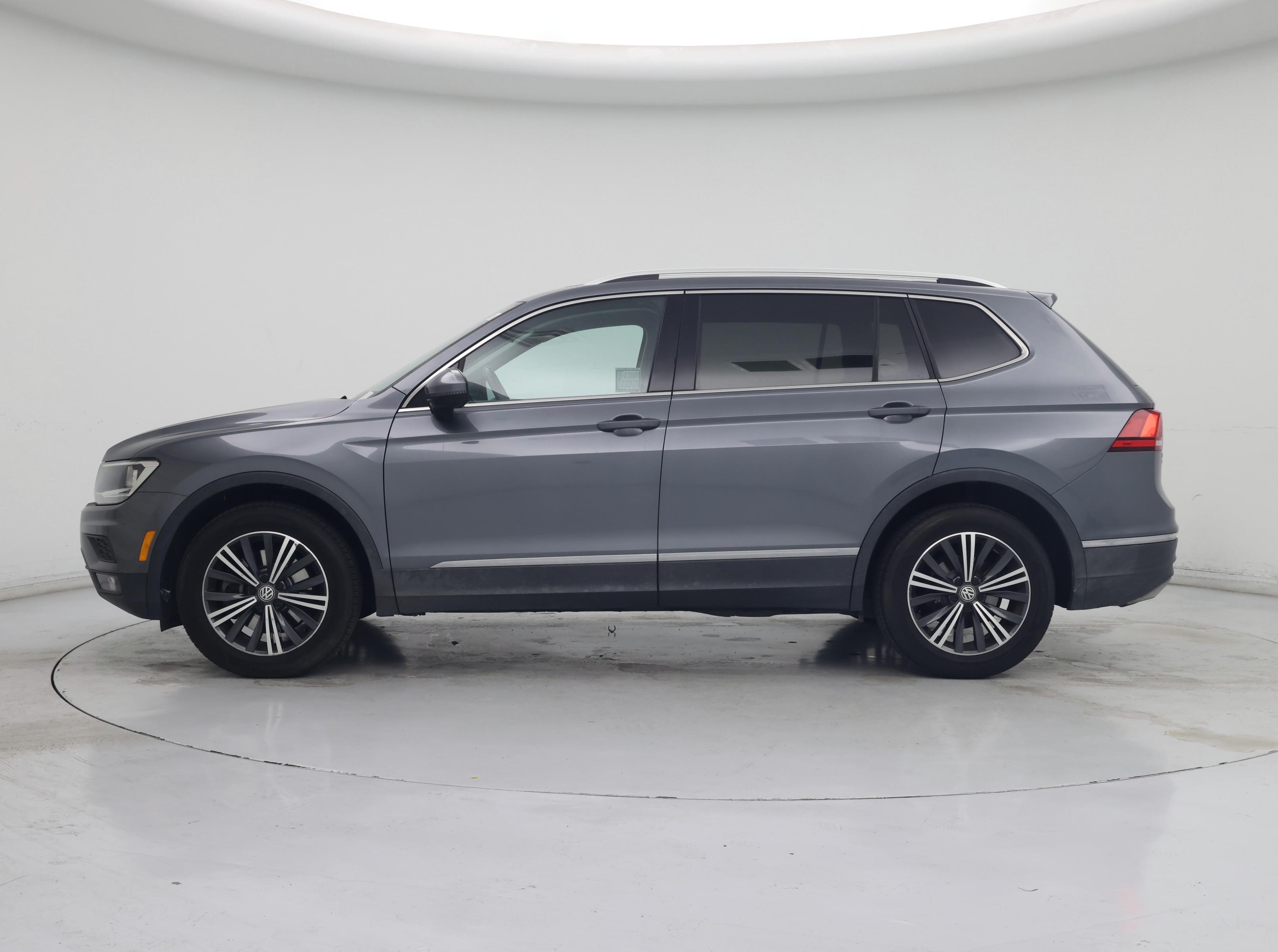 Thumbnail: 2018 Volkswagen Tiguan - 3
