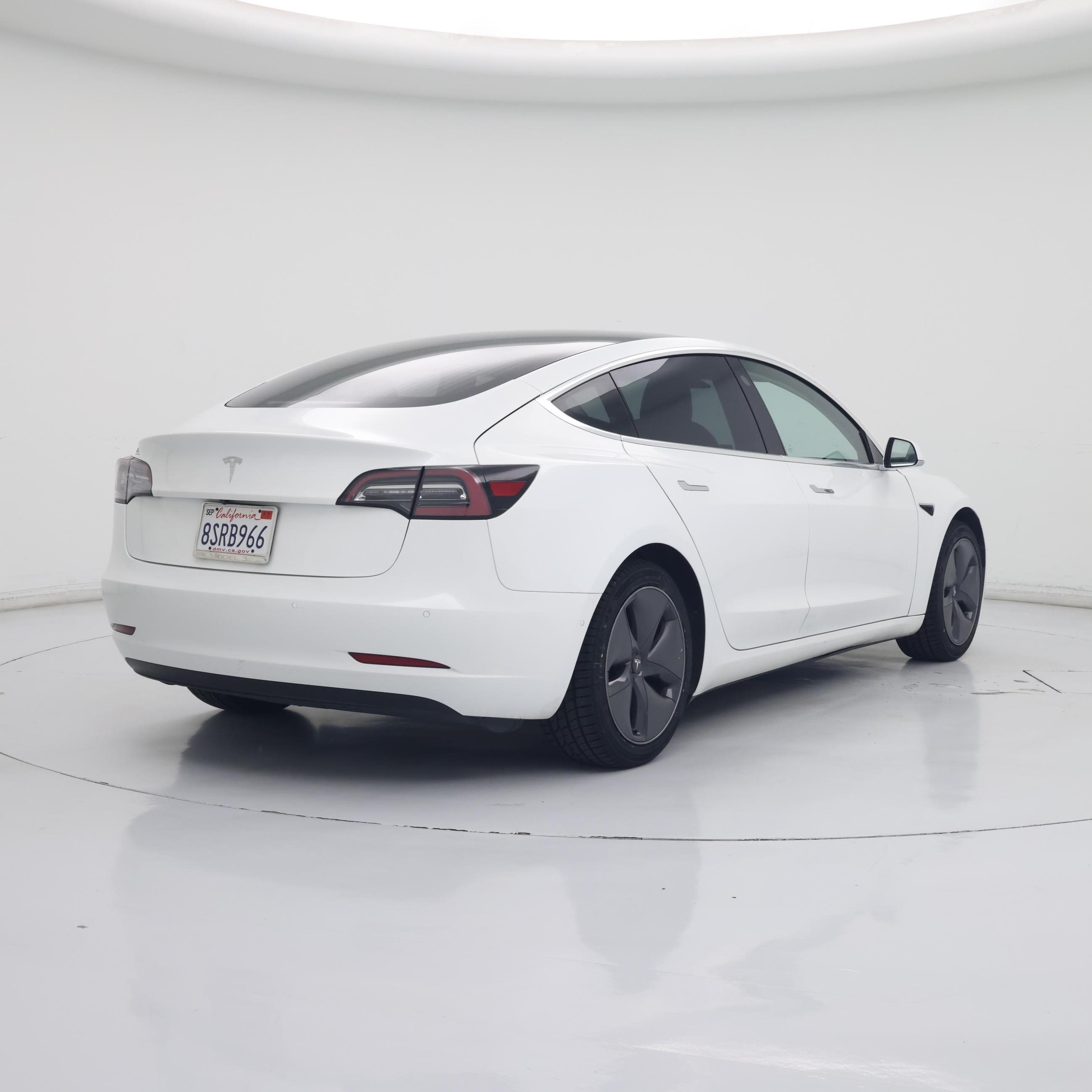 Thumbnail: 2020 Tesla Model 3 - 8