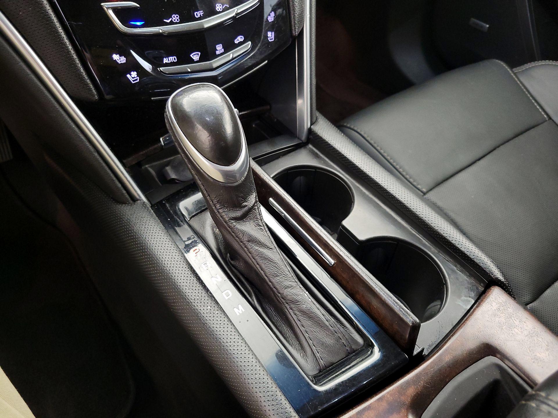 Thumbnail: 2019 Cadillac XTS - 18