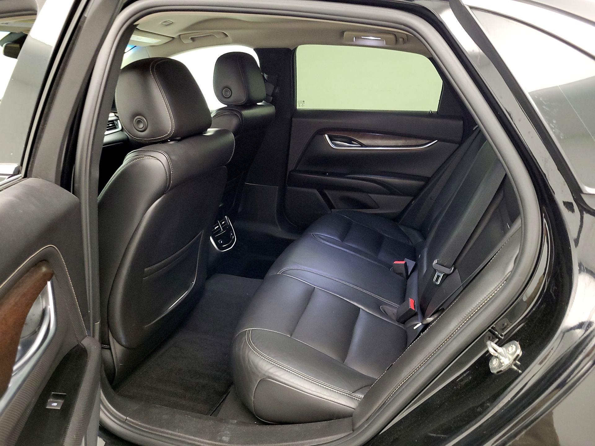 Thumbnail: 2019 Cadillac XTS - 19