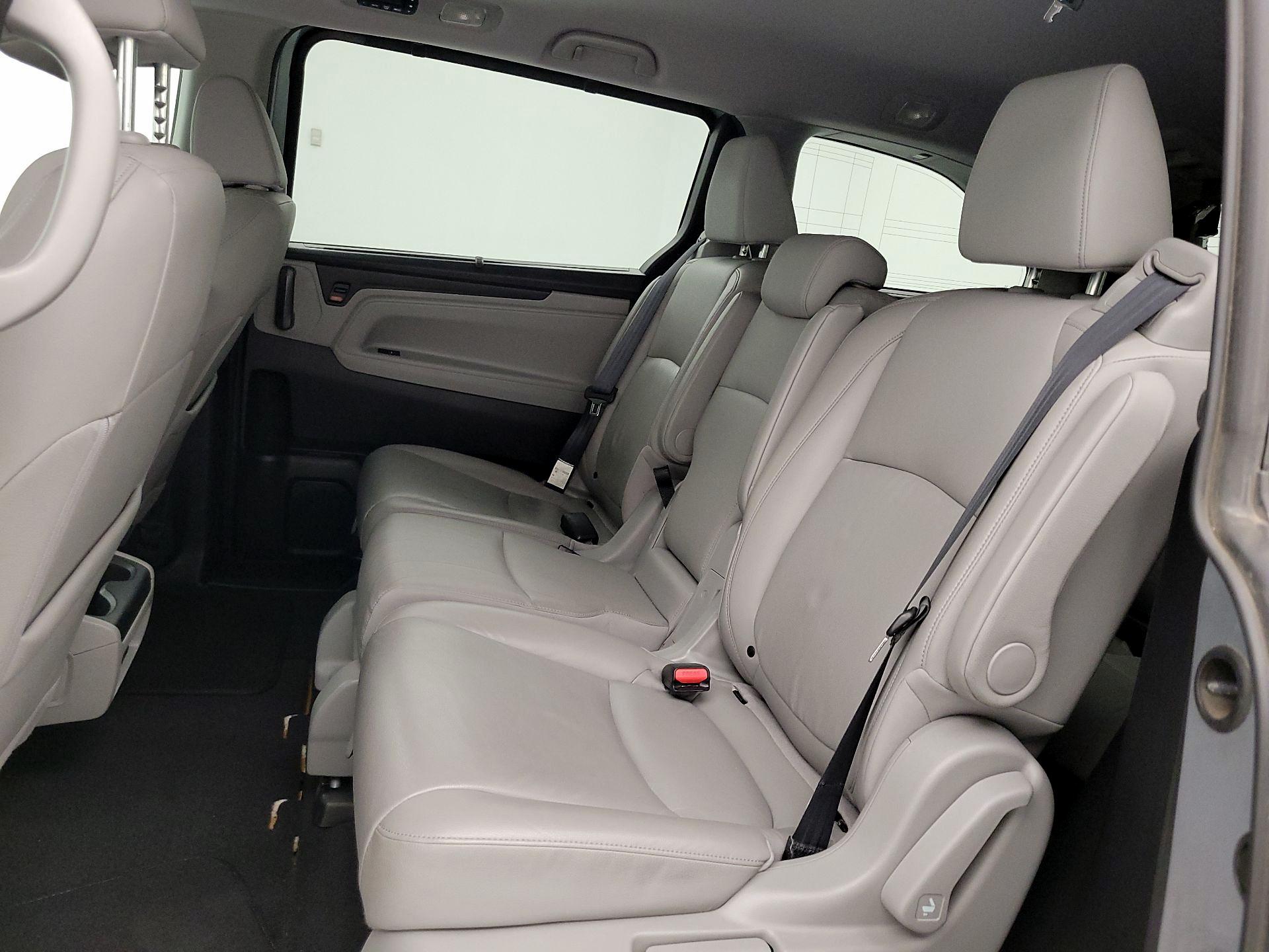 Thumbnail: 2018 Honda Odyssey - 20