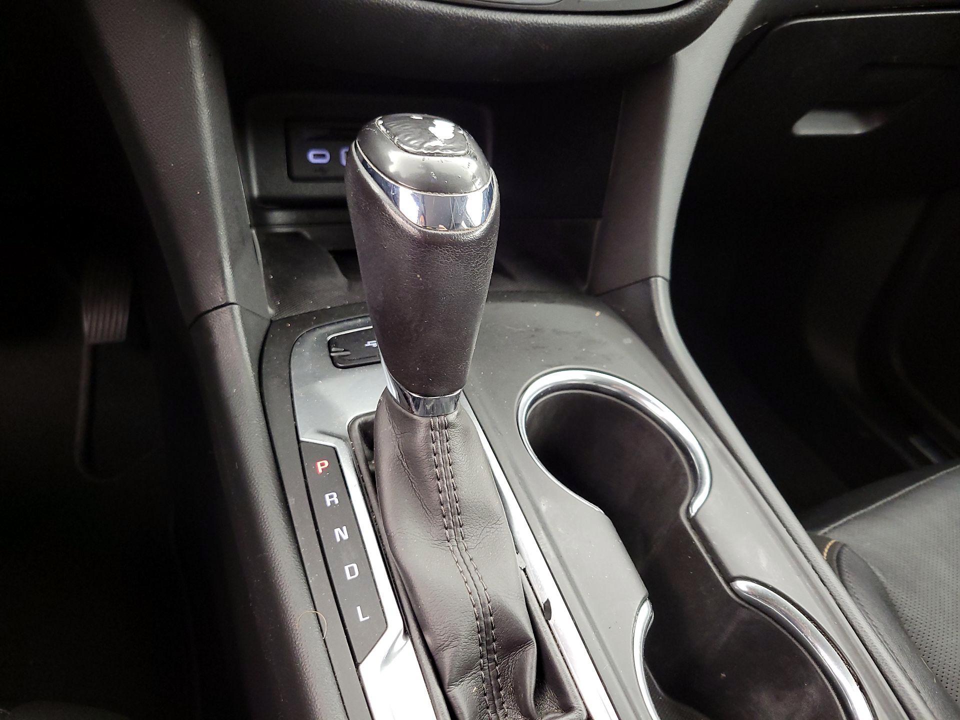 Thumbnail: 2019 Chevrolet Equinox - 18