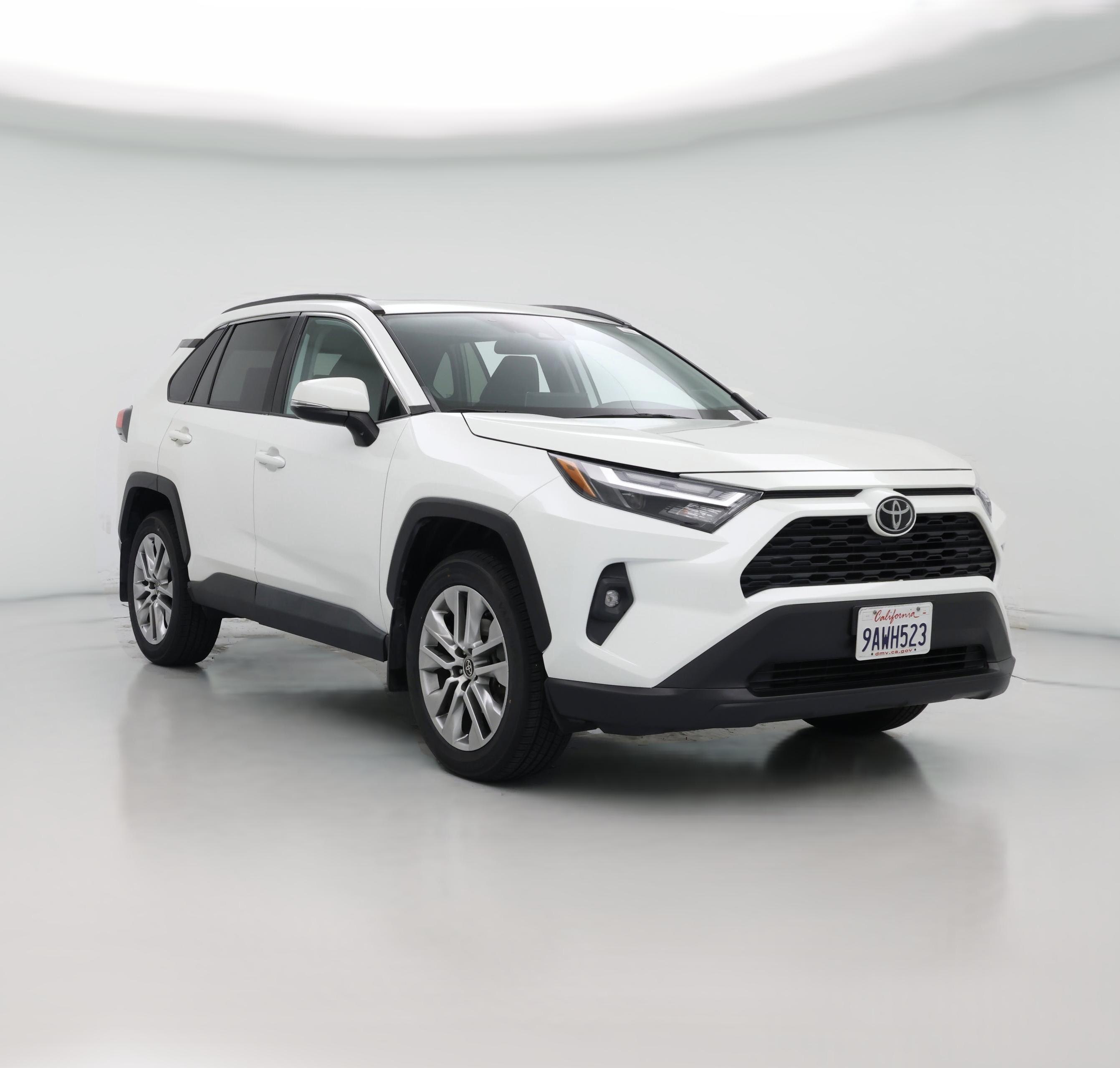 Thumbnail: 2022 Toyota RAV4 - 1