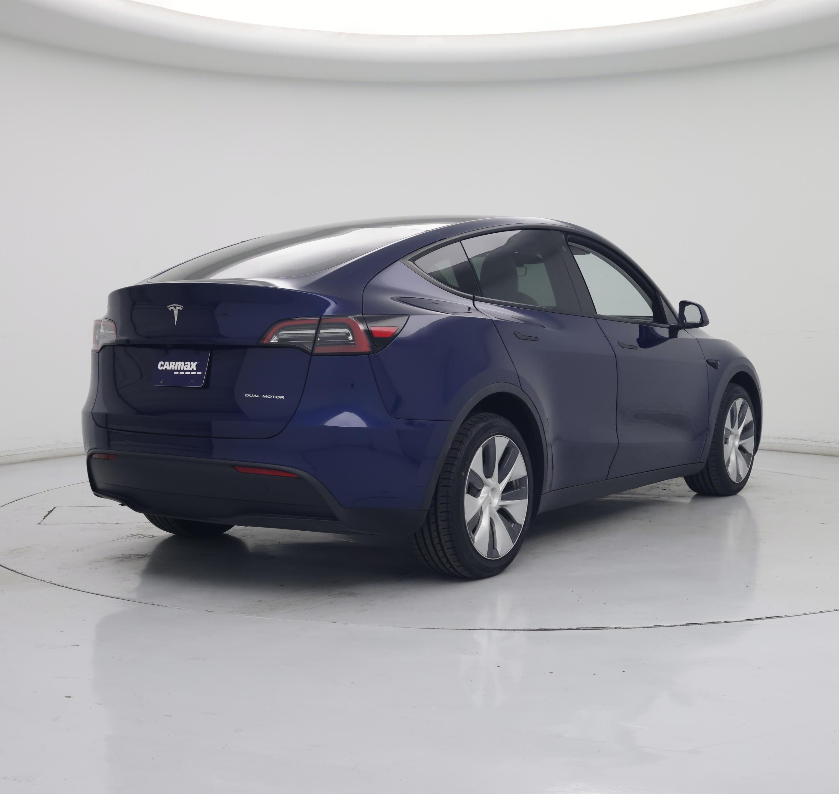 Thumbnail: 2022 Tesla Model Y - 8