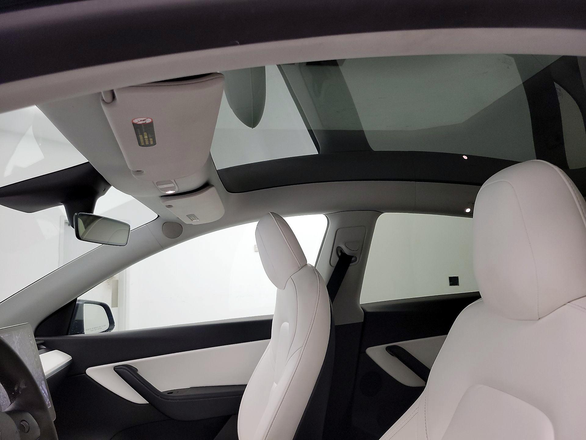 Thumbnail: 2021 Tesla Model Y - 18