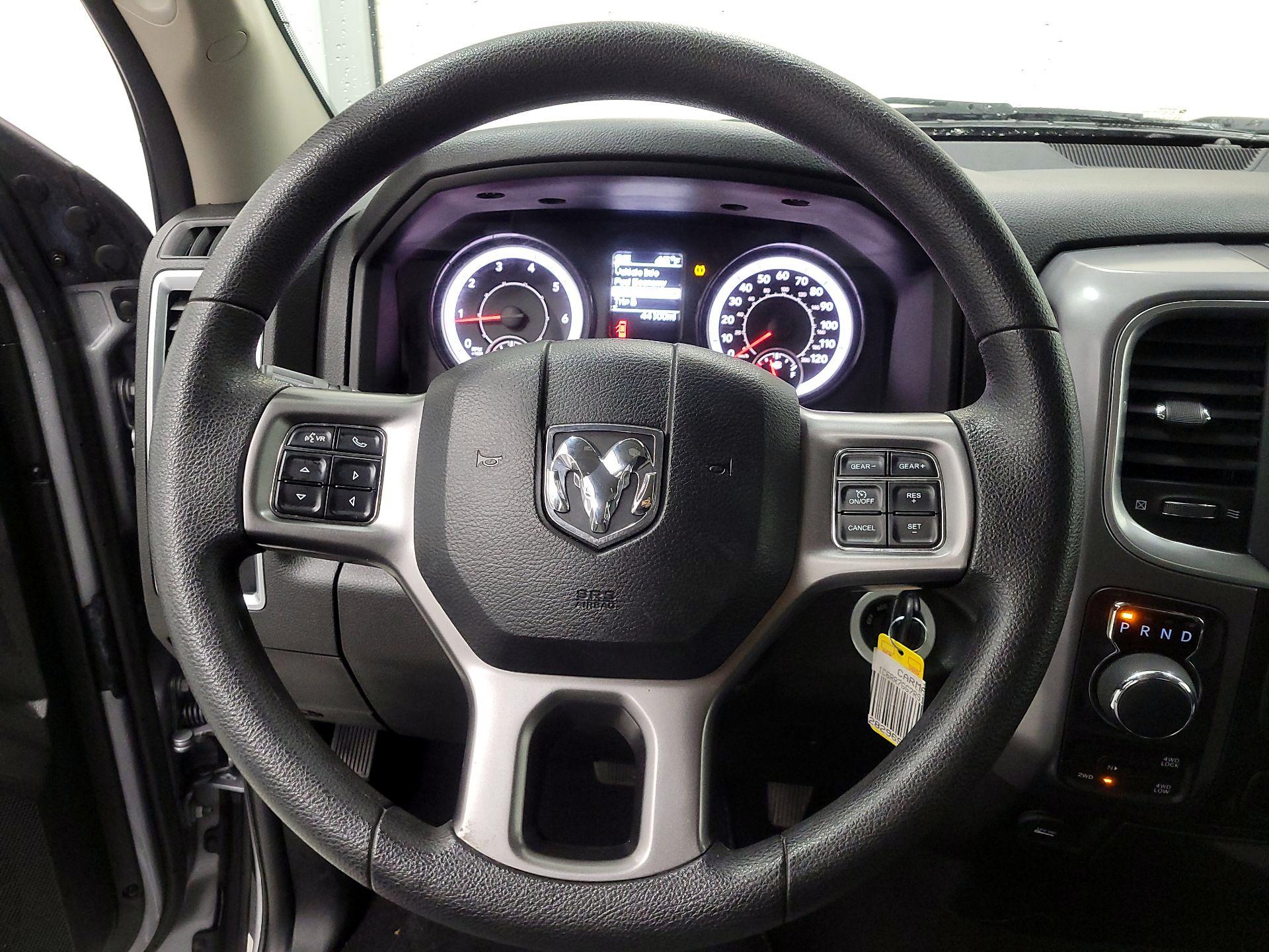 Thumbnail: 2024 RAM 1500 Classic - 10