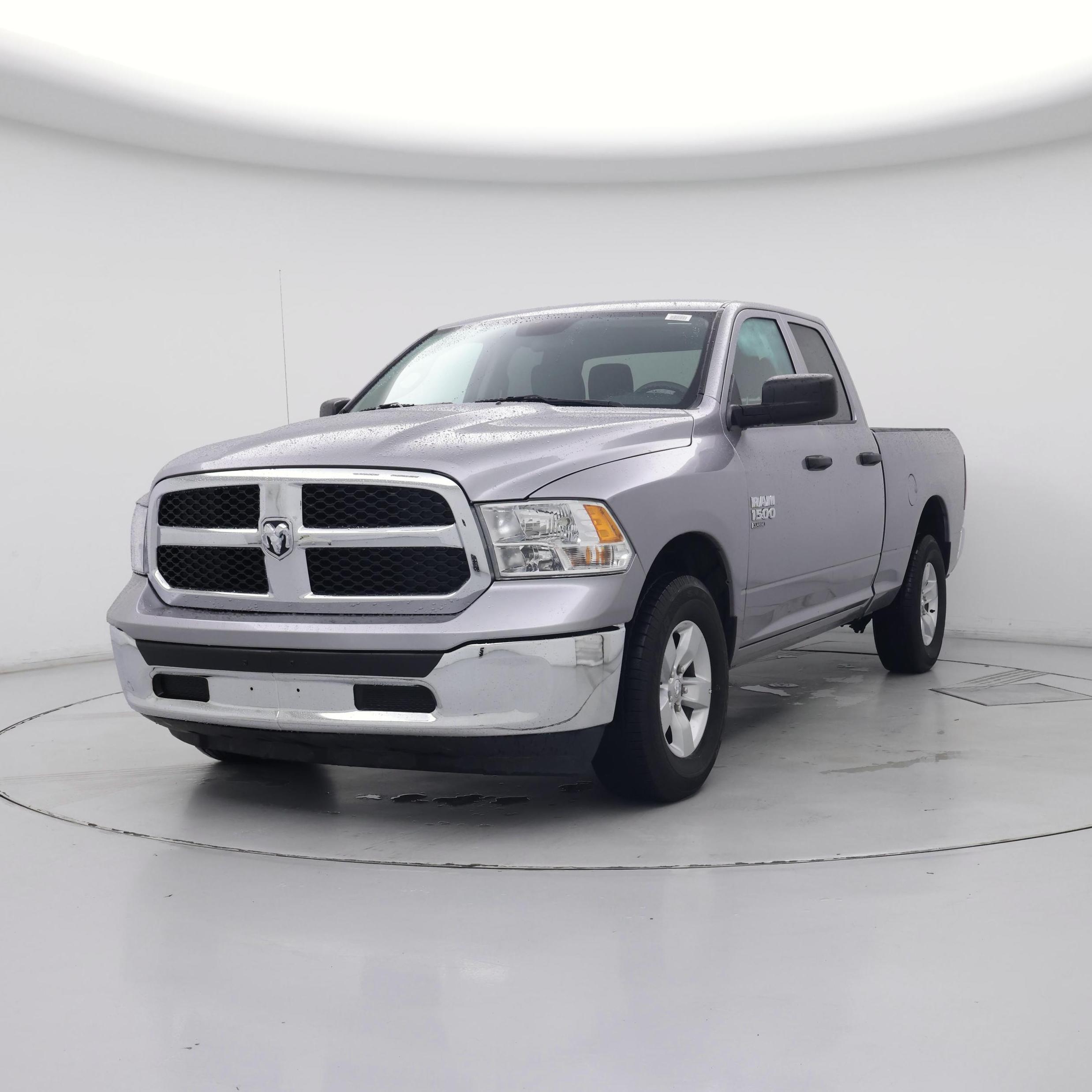 Thumbnail: 2024 RAM 1500 Classic - 4
