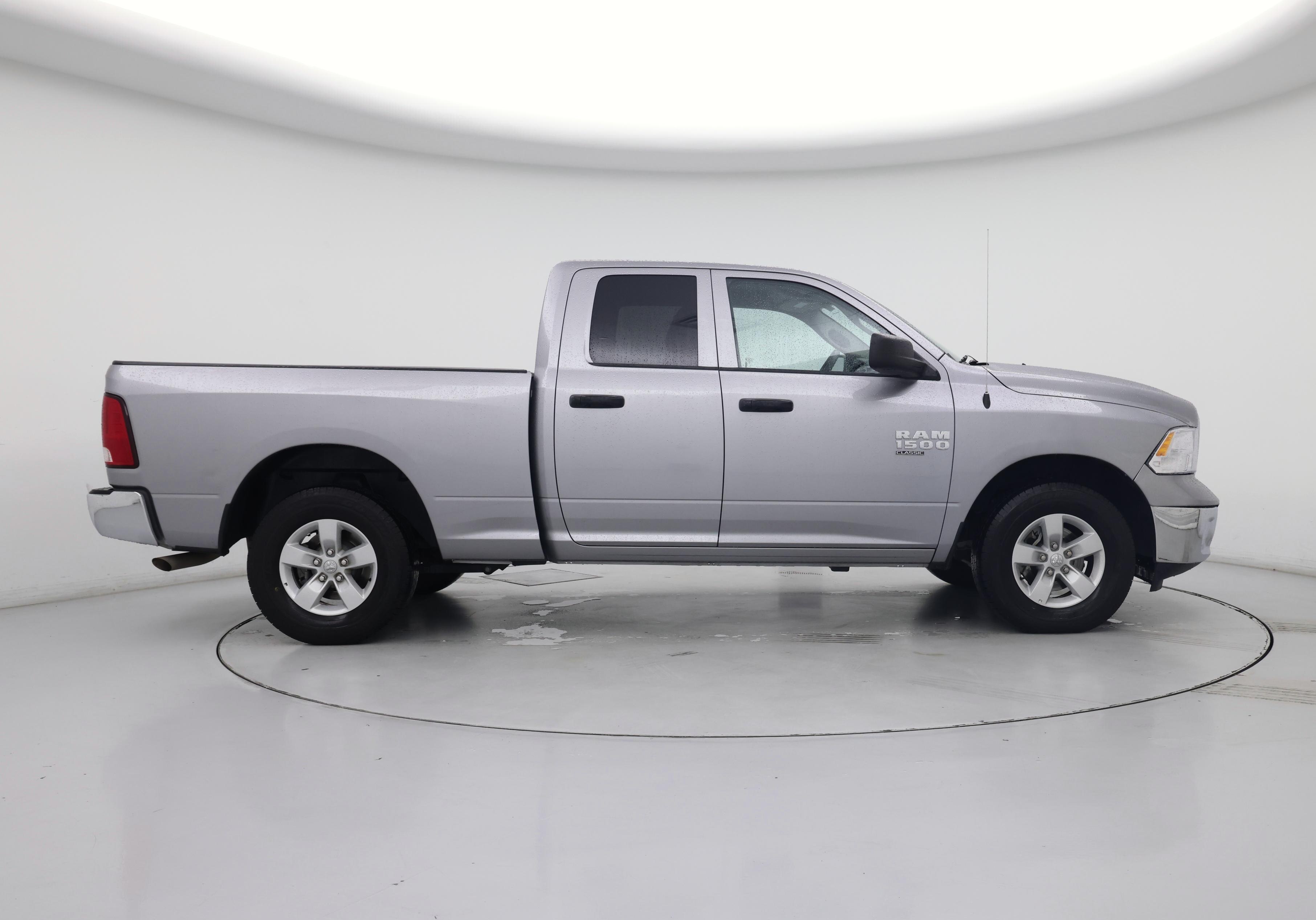 Thumbnail: 2024 RAM 1500 Classic - 7