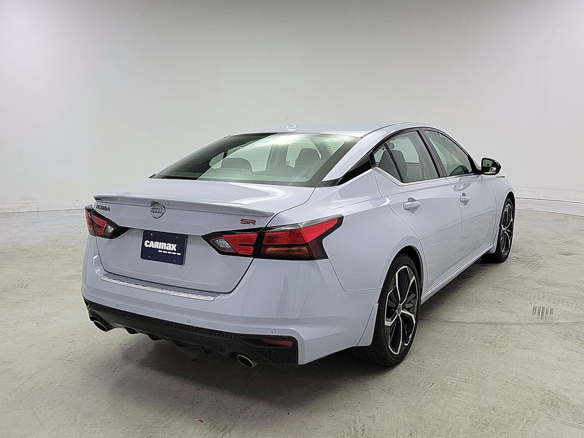 Thumbnail: 2023 Nissan Altima - 5