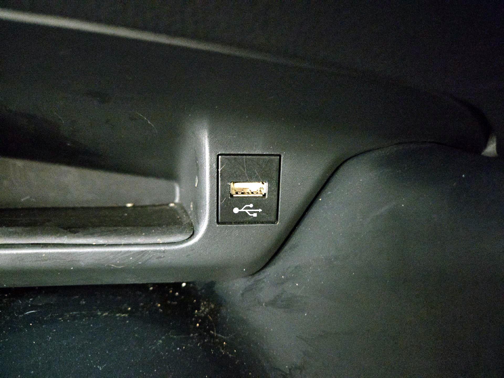 Thumbnail: 2021 Toyota C-HR - 18