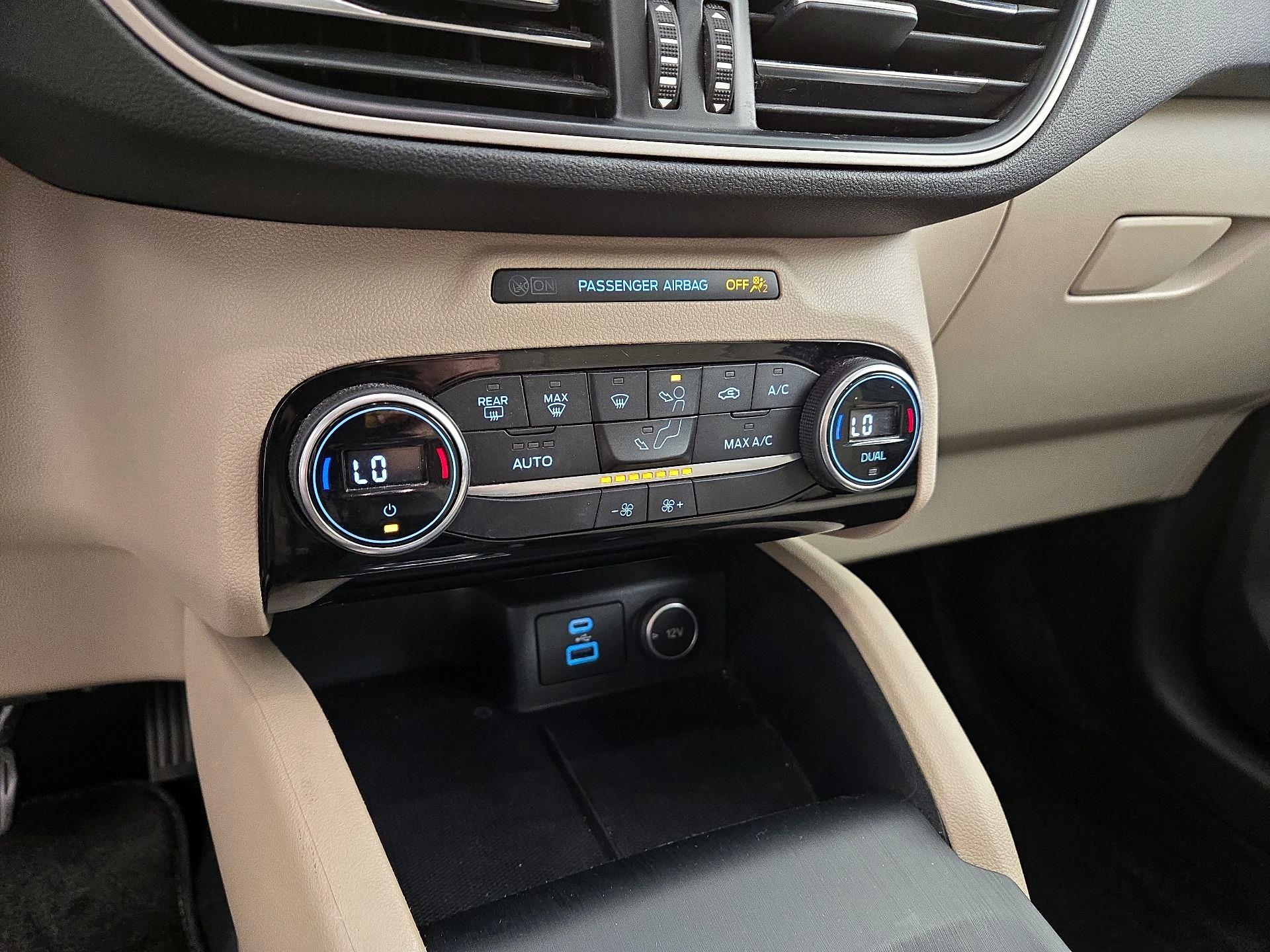 Thumbnail: 2021 Ford Escape - 16