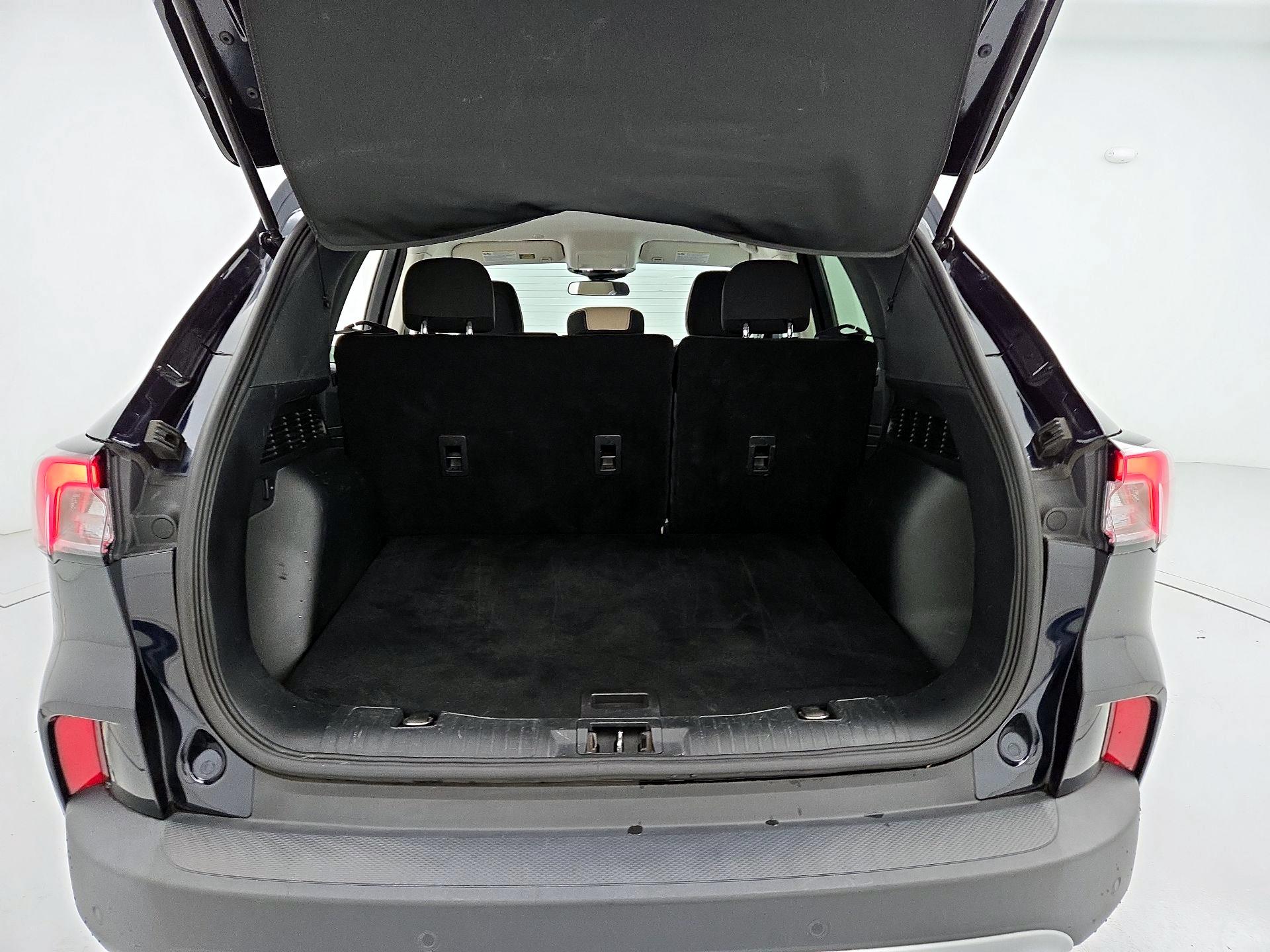 Thumbnail: 2021 Ford Escape - 20