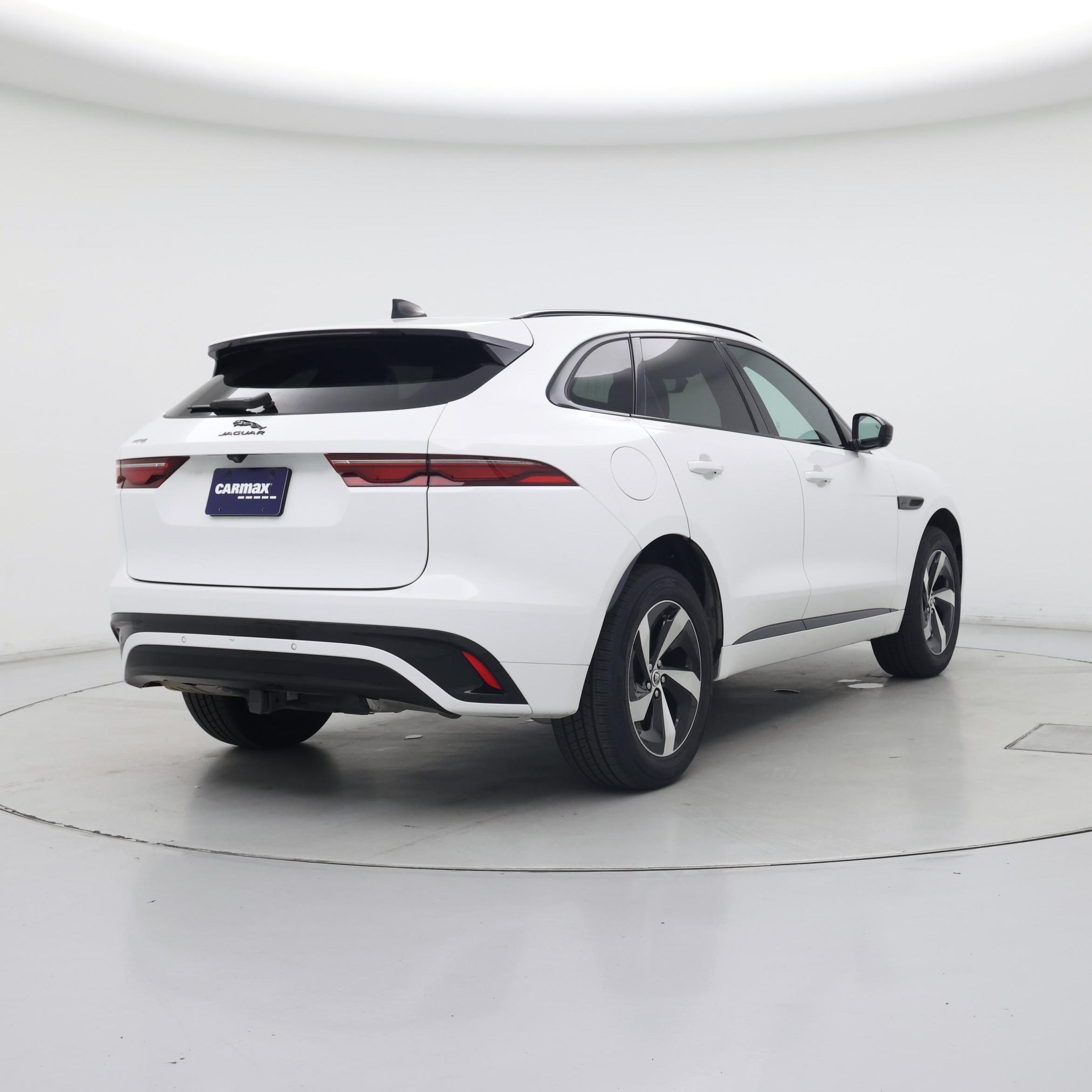 Thumbnail: 2024 Jaguar F-Pace - 8