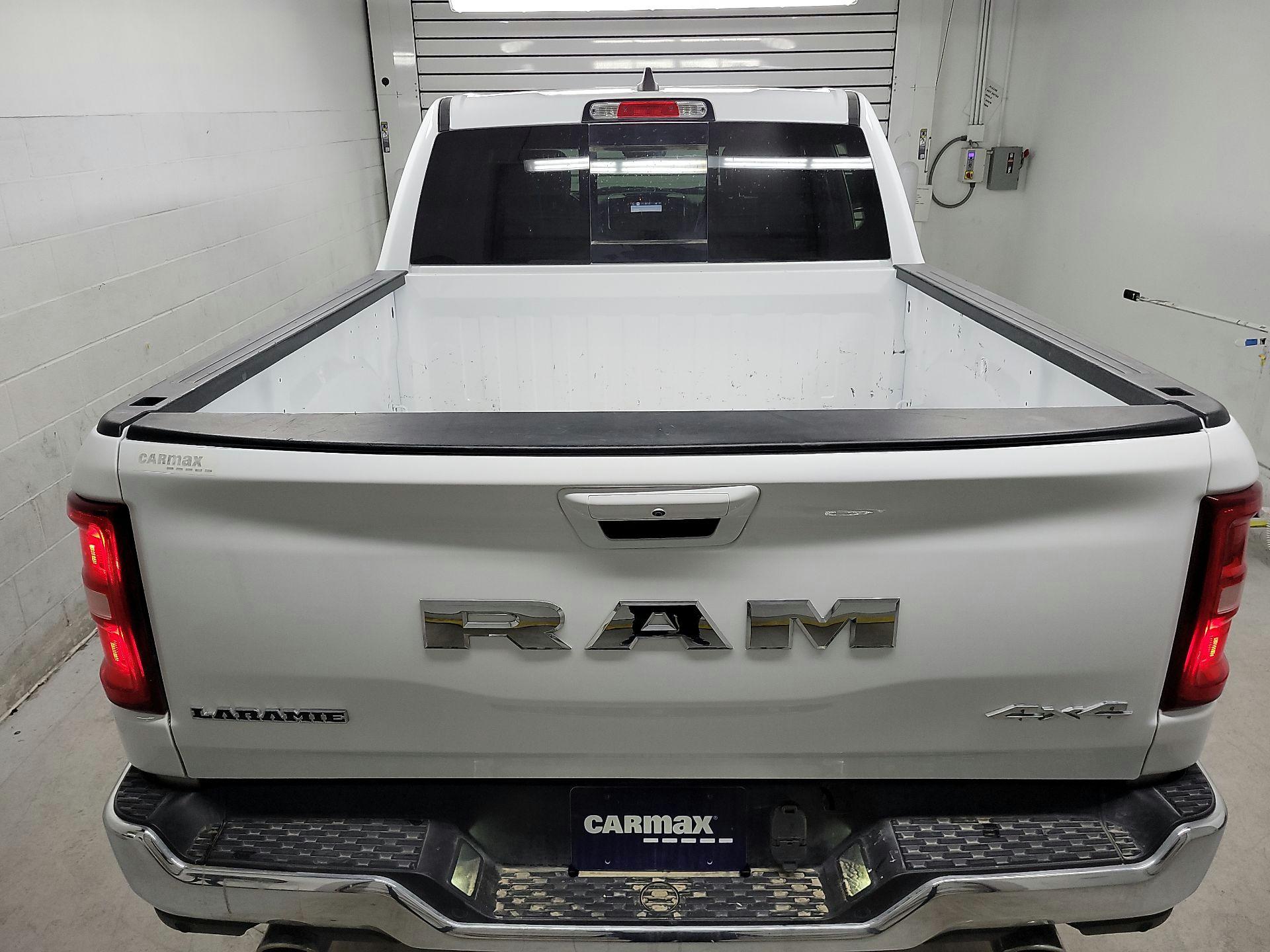 Thumbnail: 2025 RAM 1500 - 16