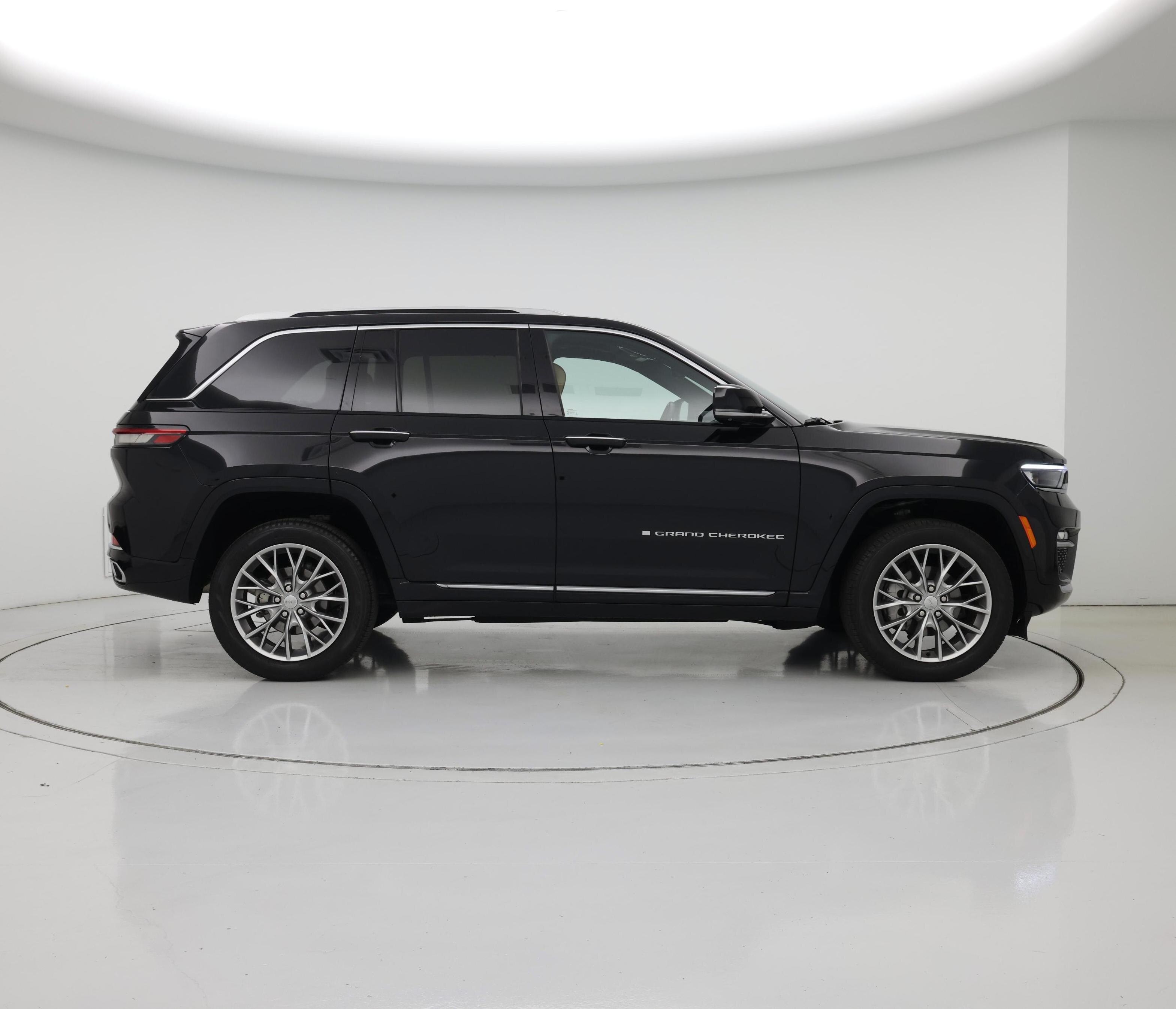 Thumbnail: 2023 Jeep Grand Cherokee - 7