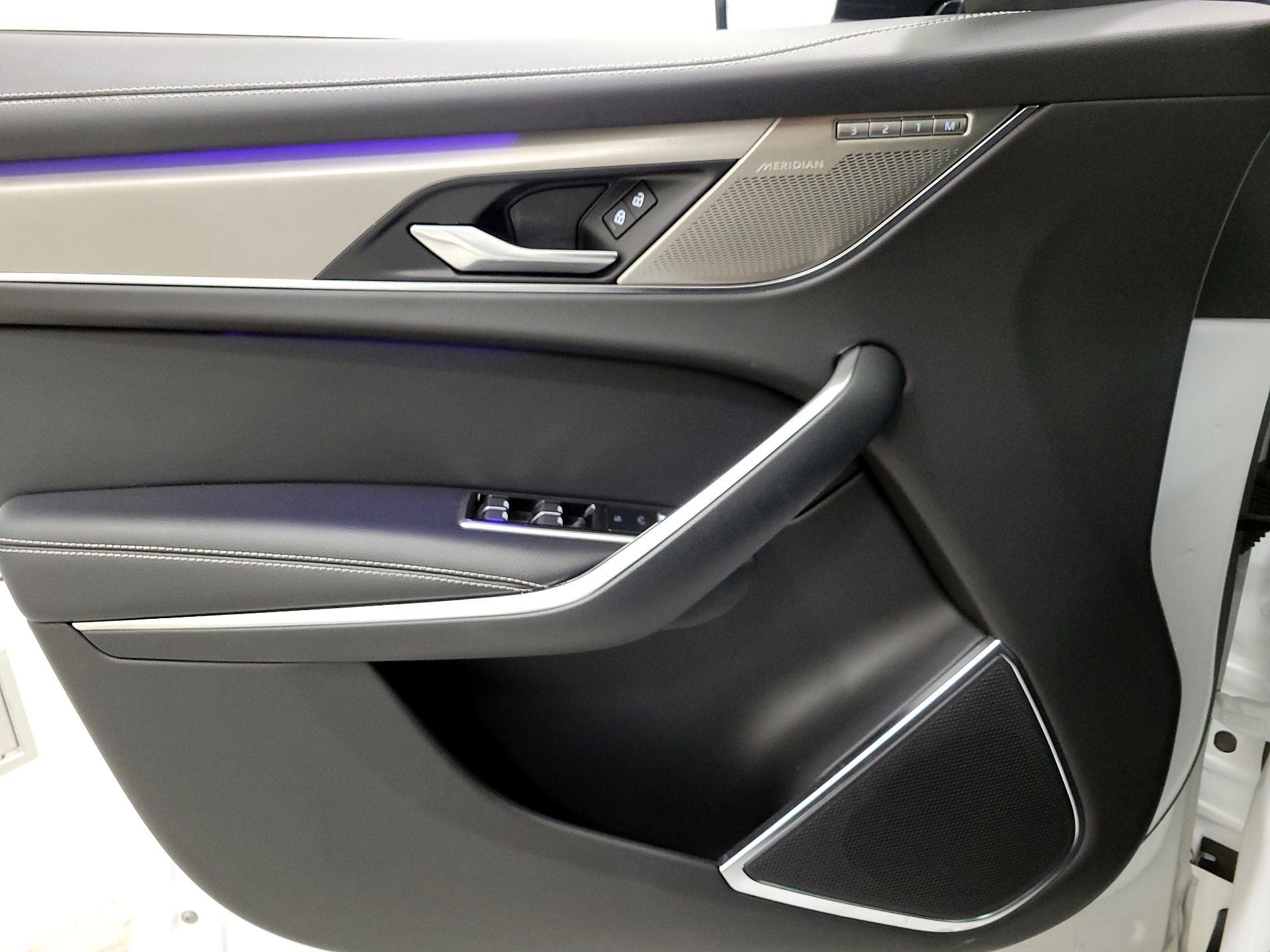 Thumbnail: 2024 Jaguar F-Pace - 12