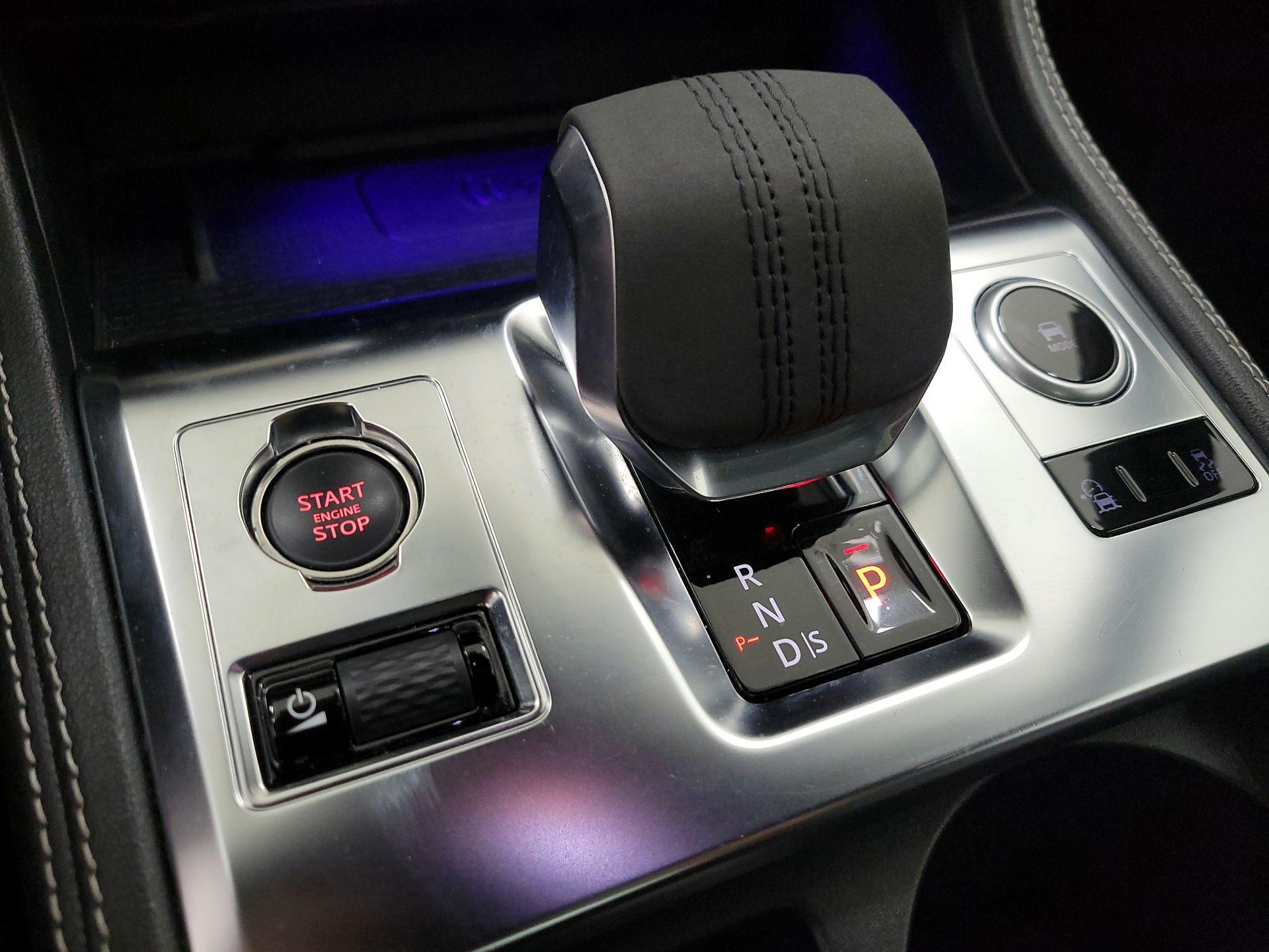 Thumbnail: 2024 Jaguar F-Pace - 18