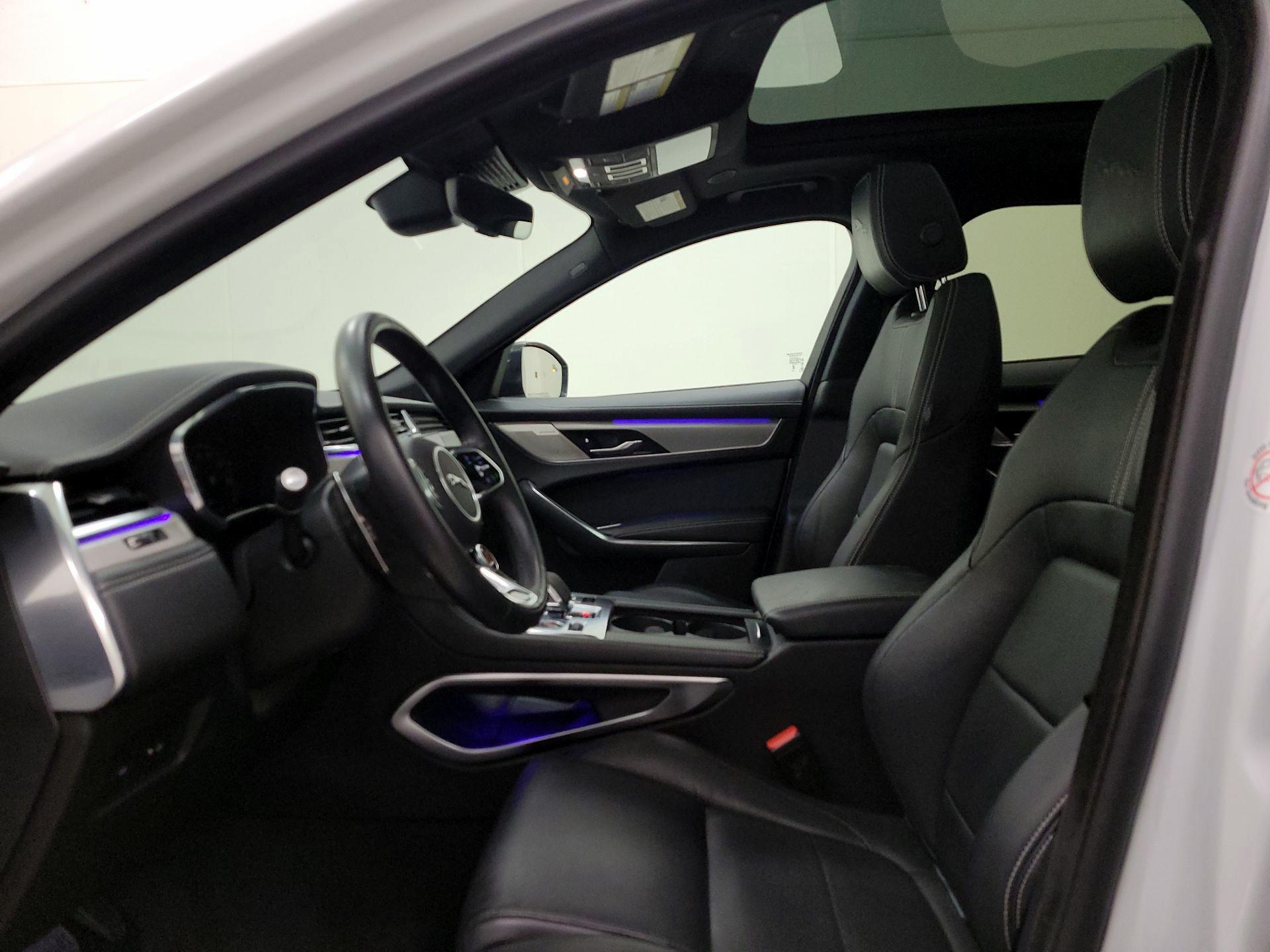 Thumbnail: 2024 Jaguar F-Pace - 20