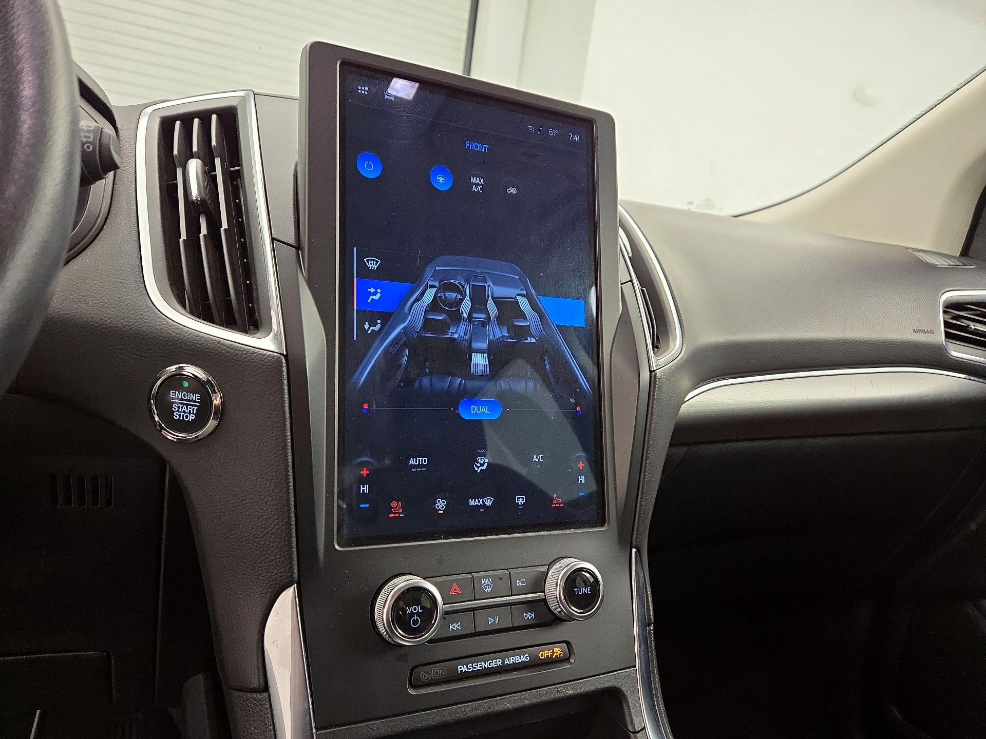 Thumbnail: 2024 Ford Edge - 16