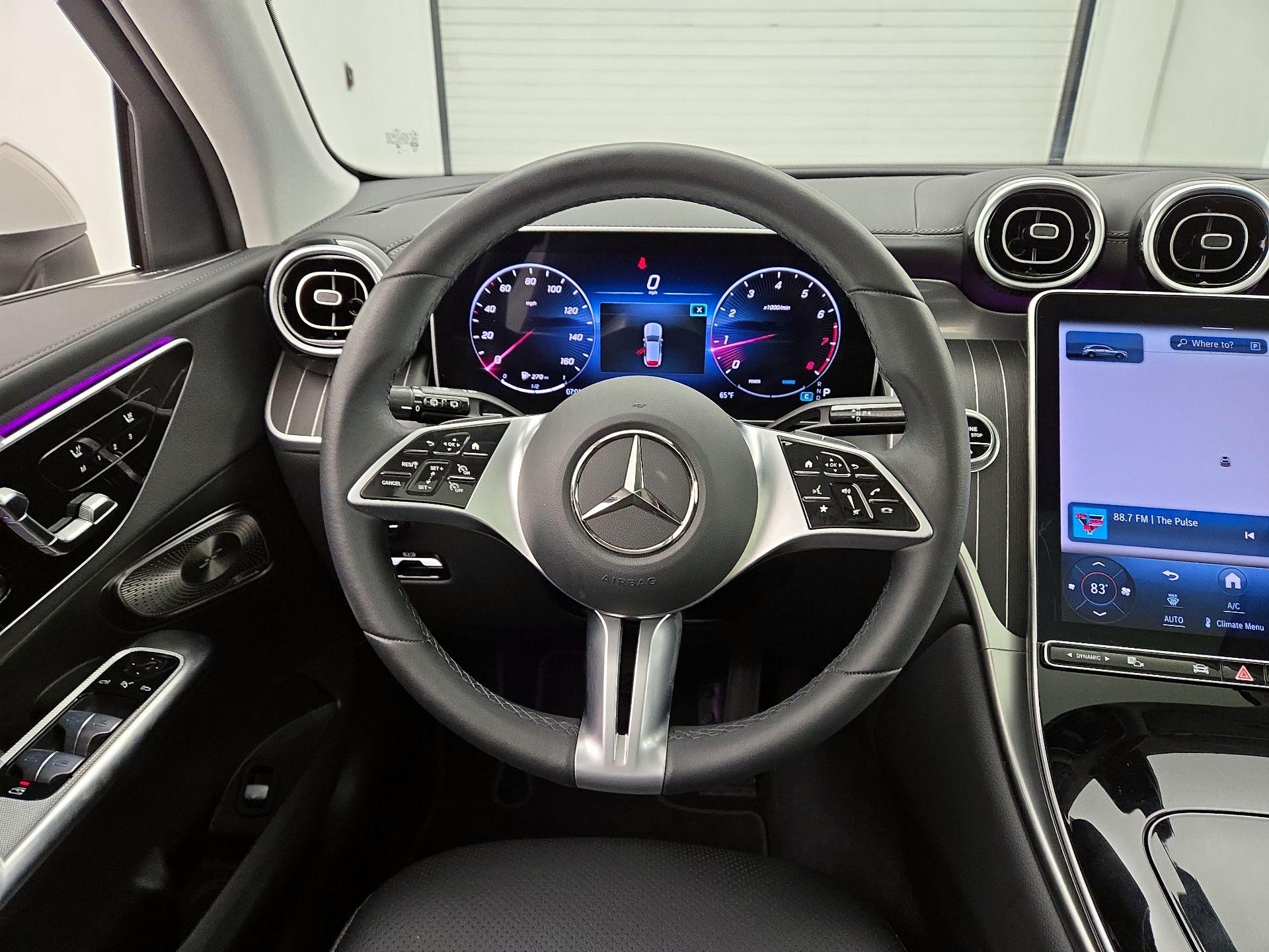 Thumbnail: 2024 Mercedes-Benz GLC - 10