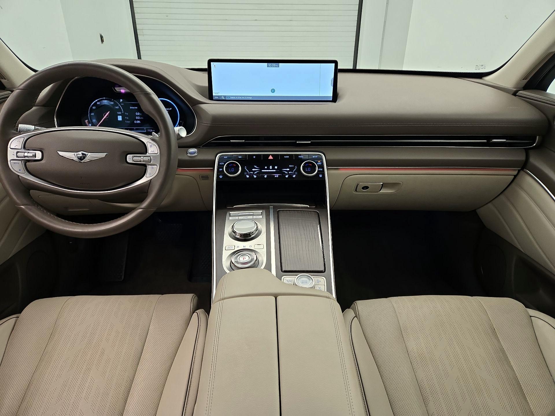 Thumbnail: 2023 Genesis GV80 - 9