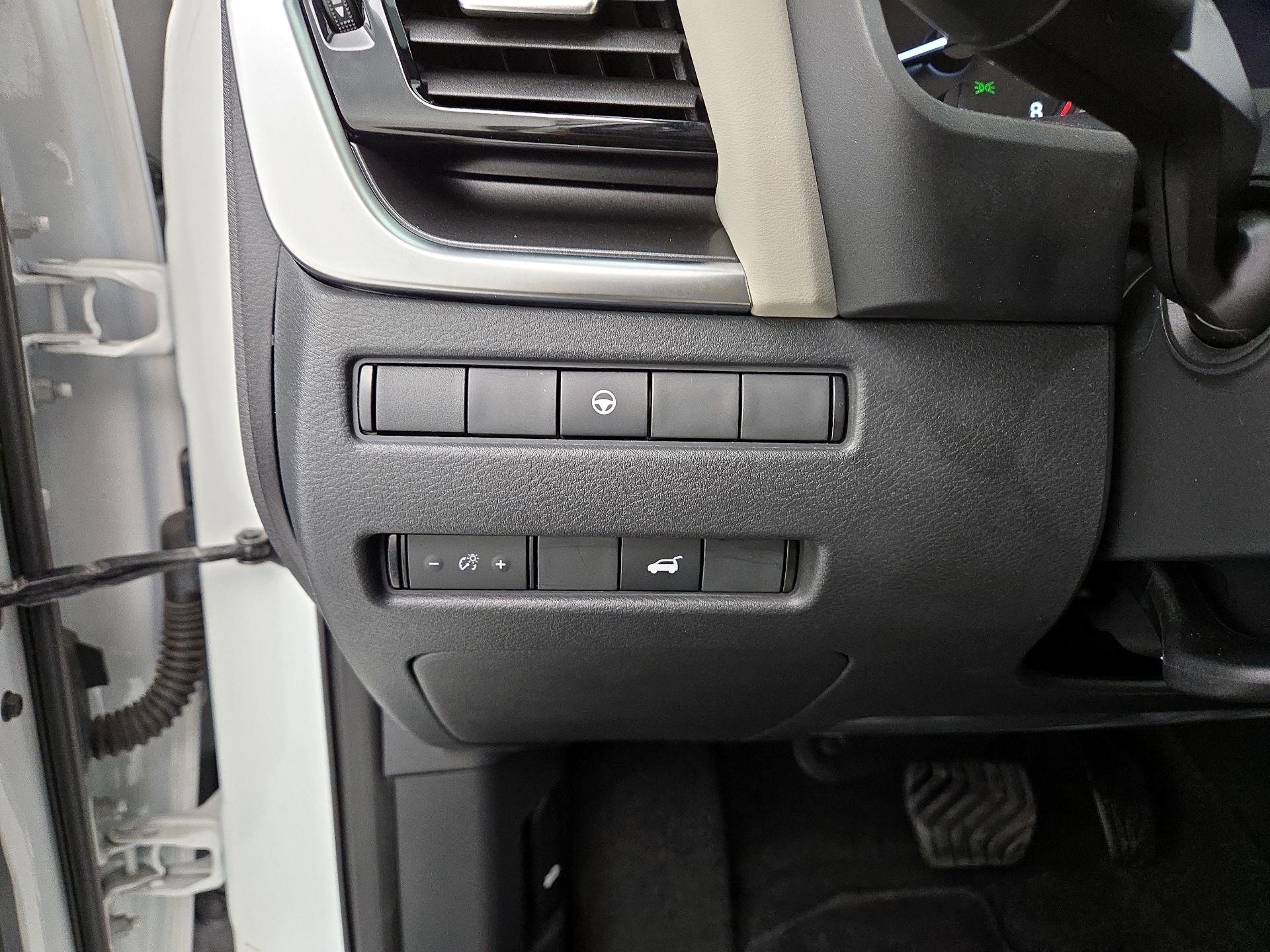 Thumbnail: 2023 Nissan Rogue - 13