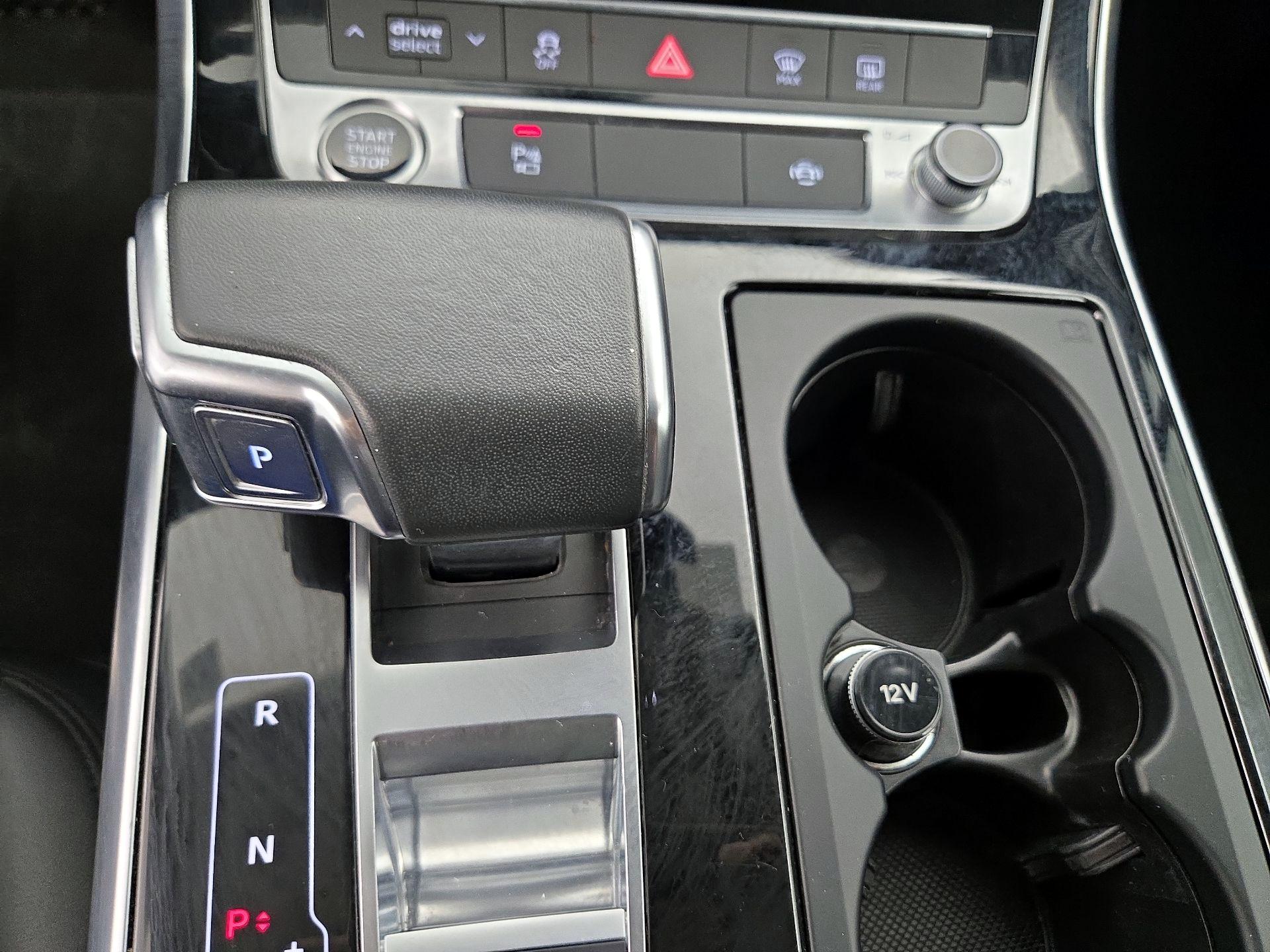 Thumbnail: 2022 Audi Q7 - 18