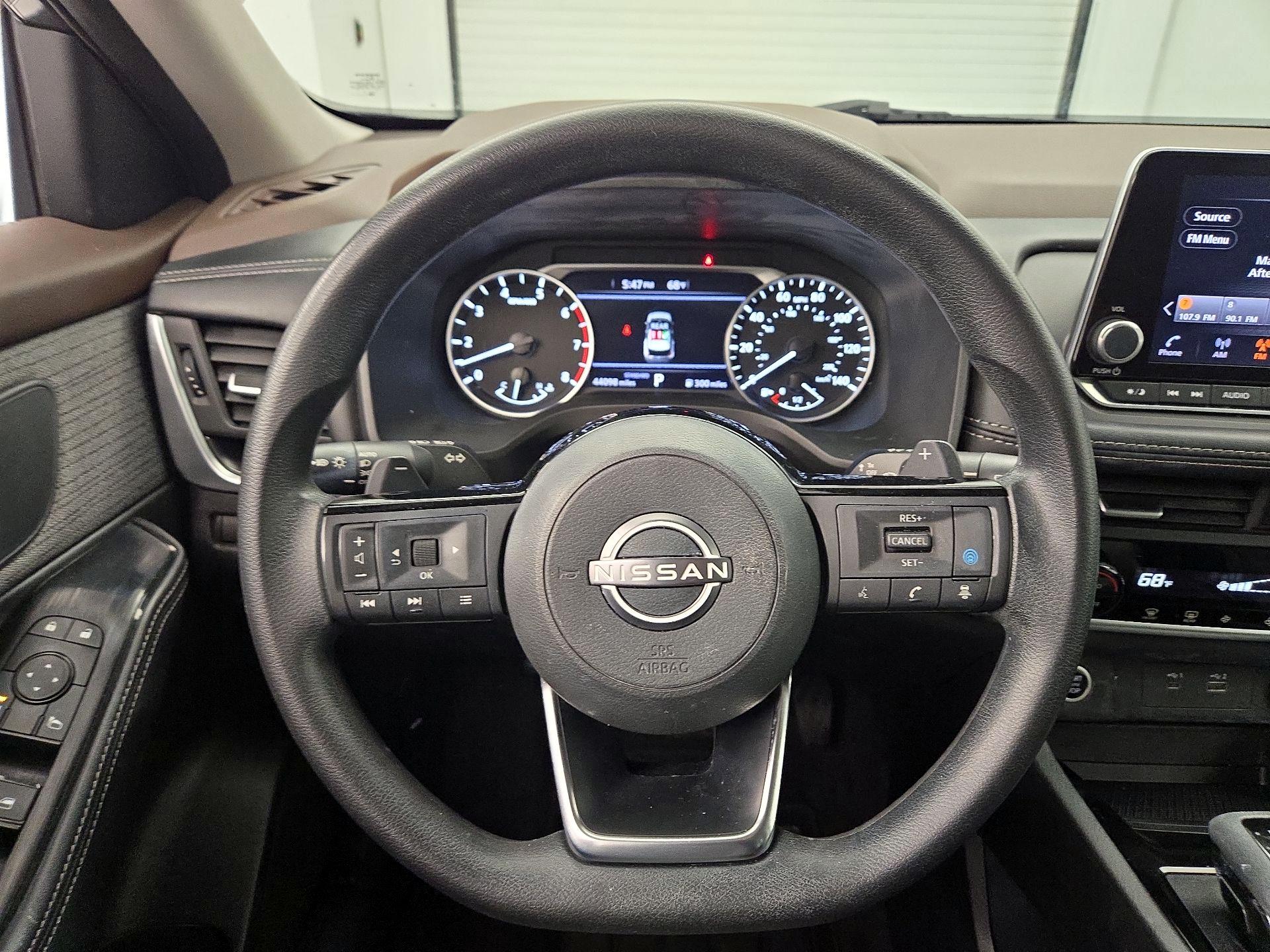 Thumbnail: 2023 Nissan Rogue - 10