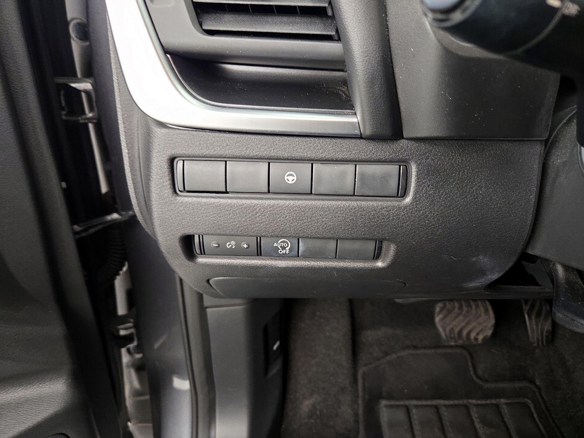 Thumbnail: 2023 Nissan Rogue - 13