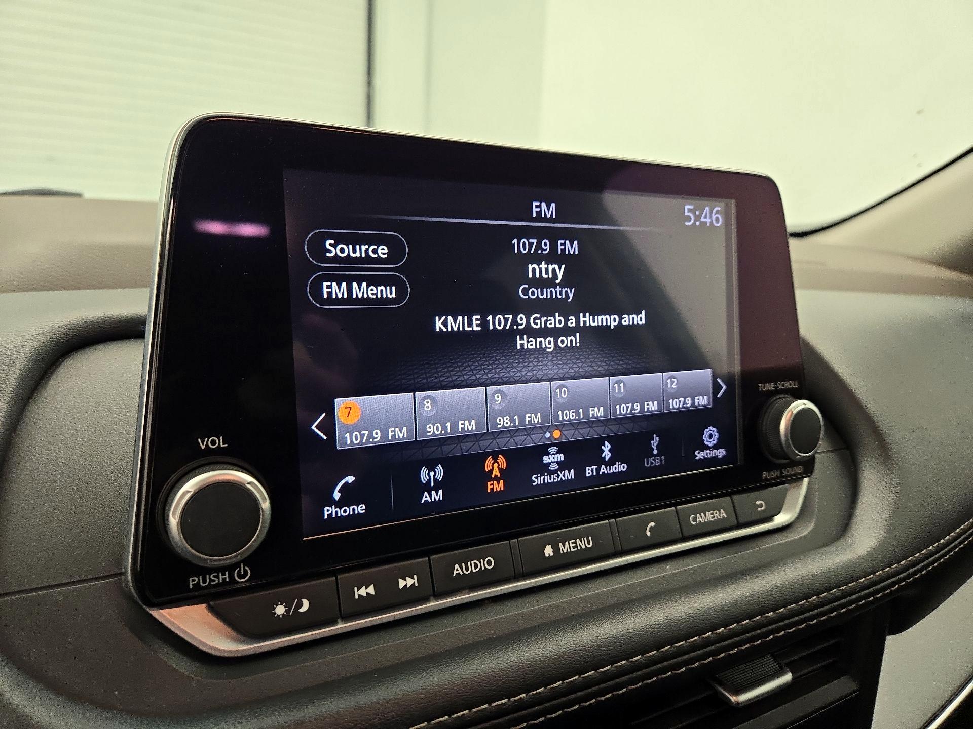 Thumbnail: 2023 Nissan Rogue - 15