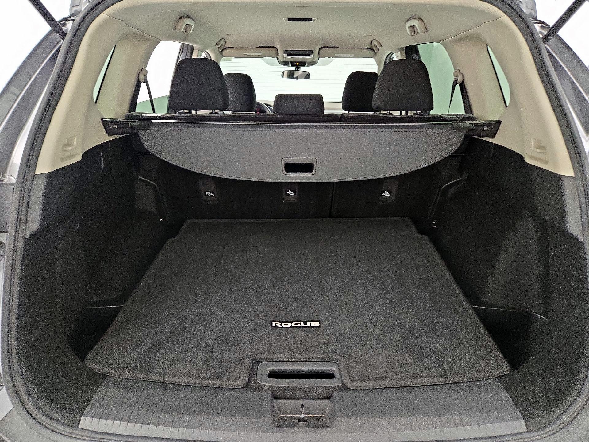 Thumbnail: 2023 Nissan Rogue - 20