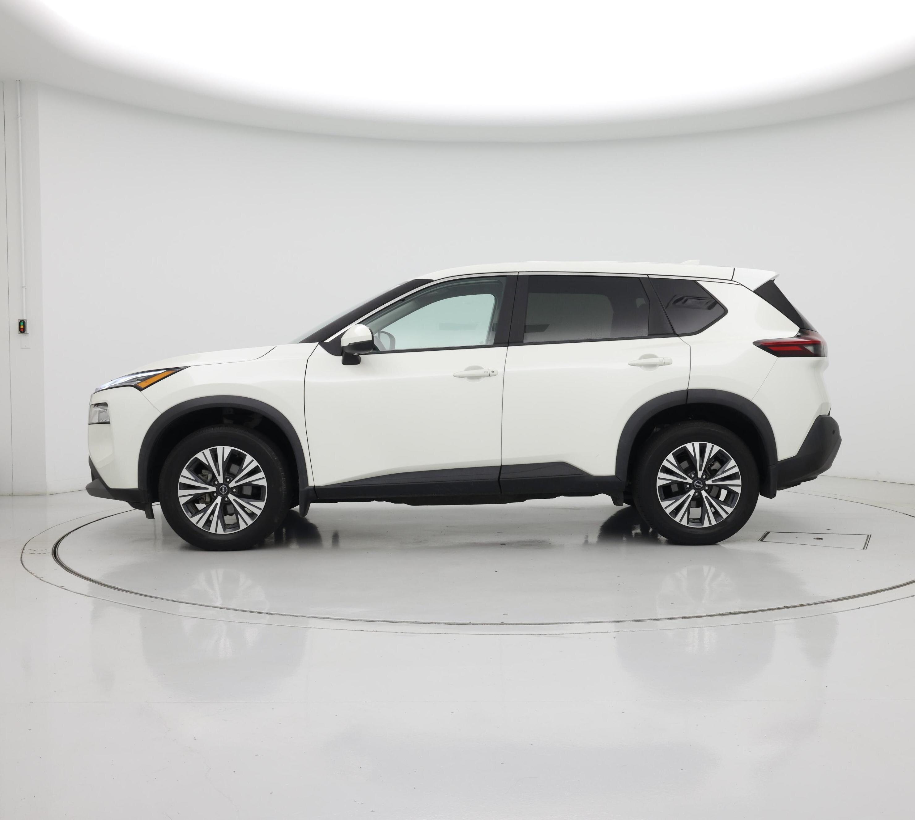 Thumbnail: 2023 Nissan Rogue - 3