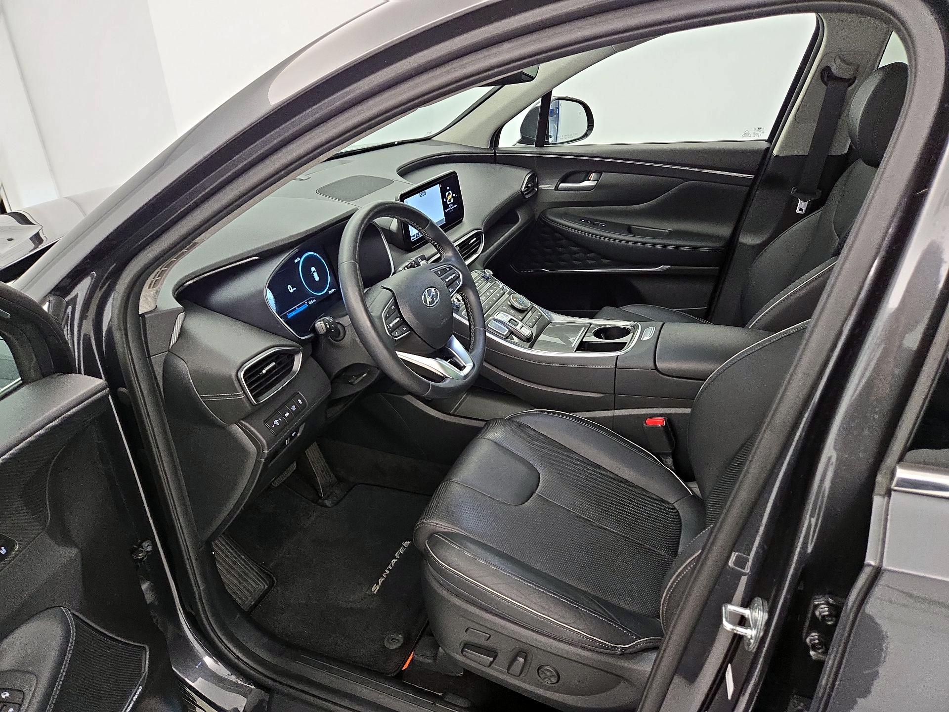 Thumbnail: 2023 Hyundai Santa Fe - 11