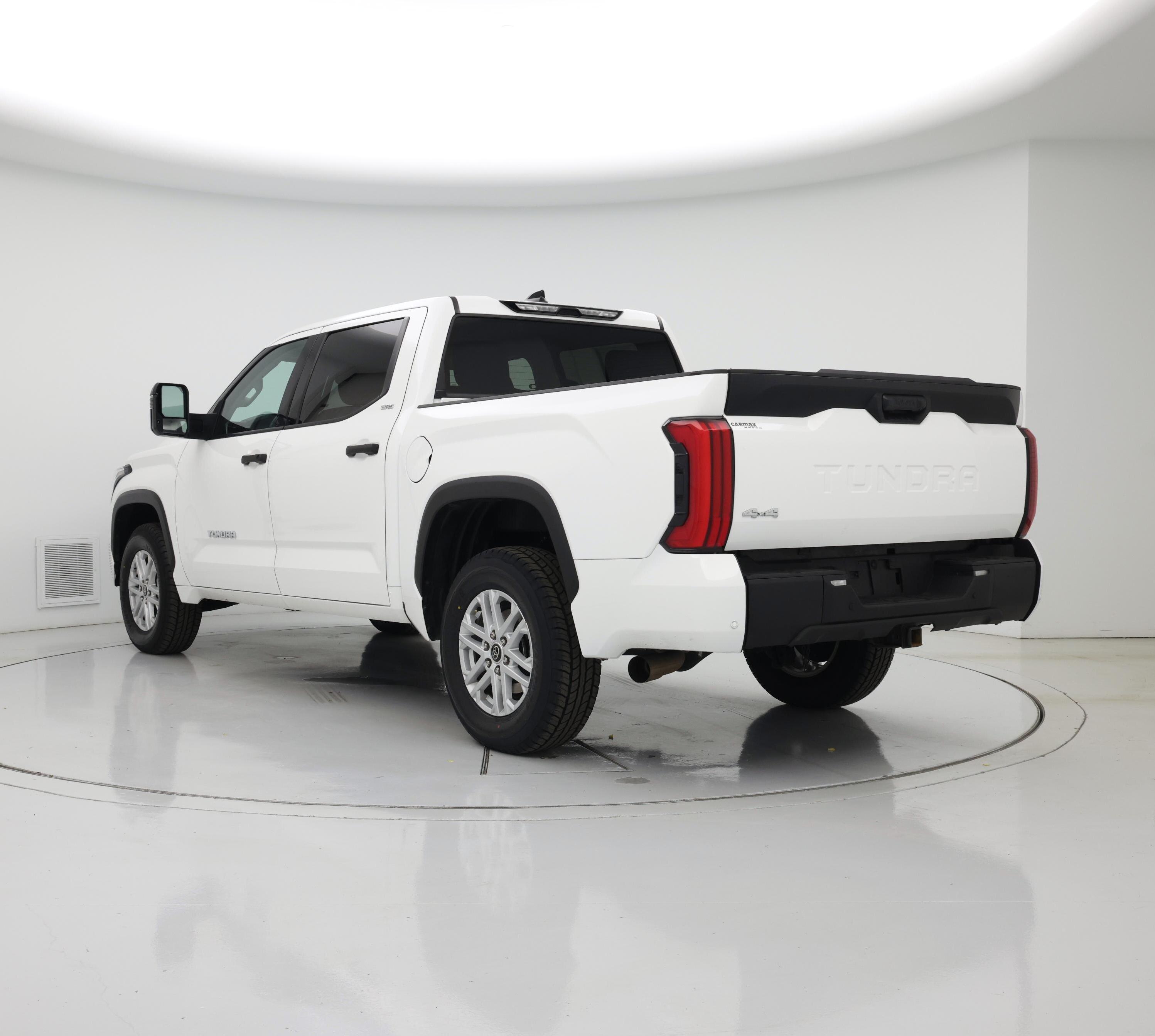 Thumbnail: 2022 Toyota Tundra - 2