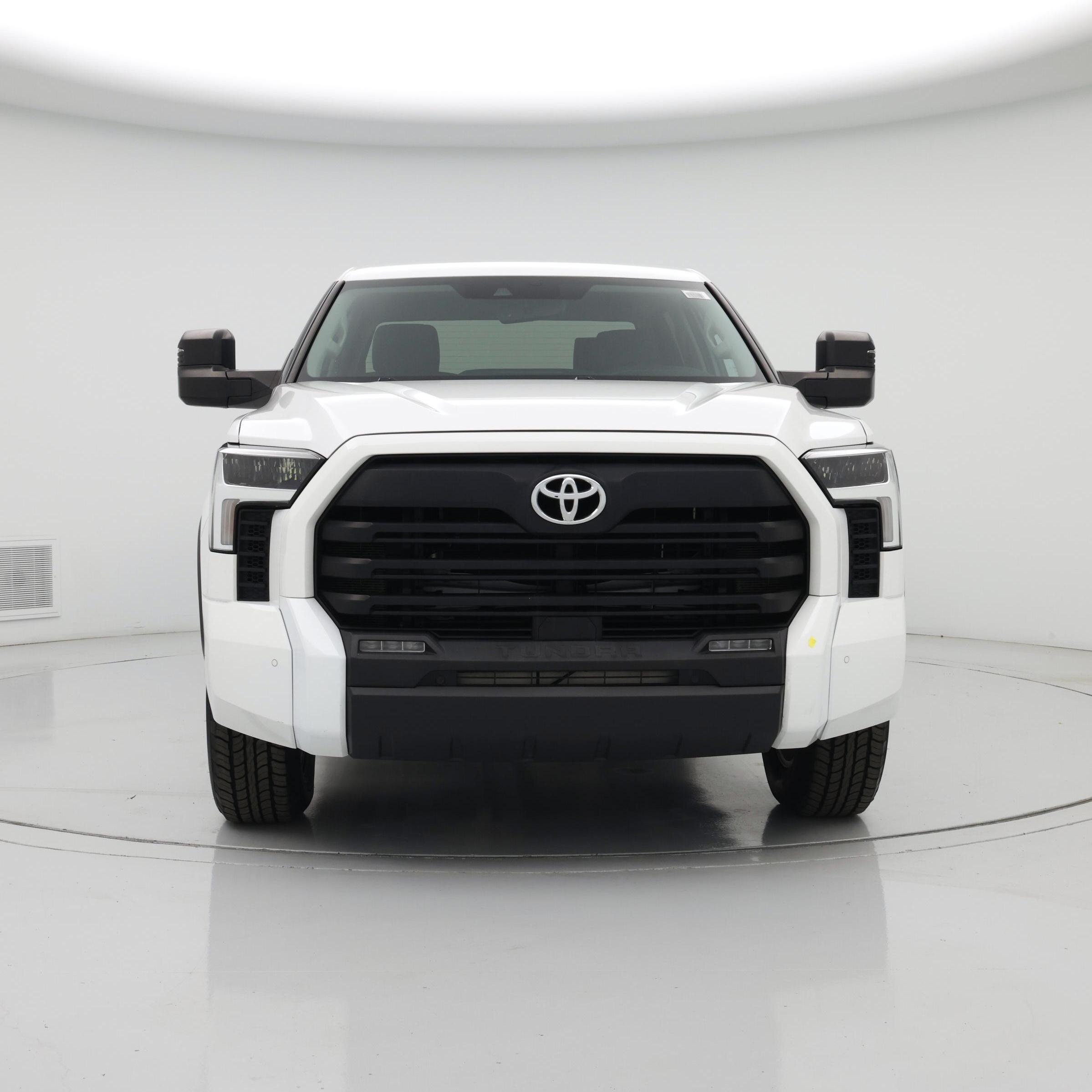 Thumbnail: 2022 Toyota Tundra - 5