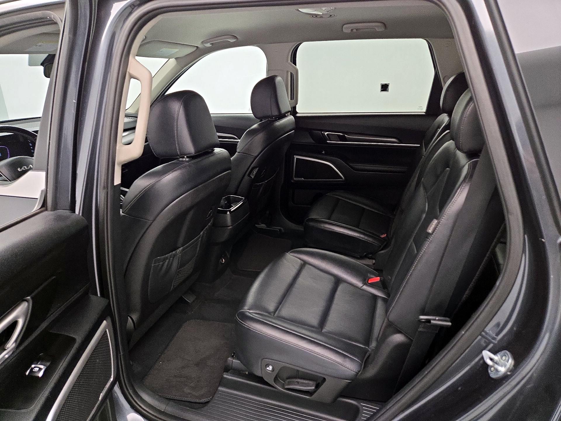 Thumbnail: 2023 Kia Telluride - 20