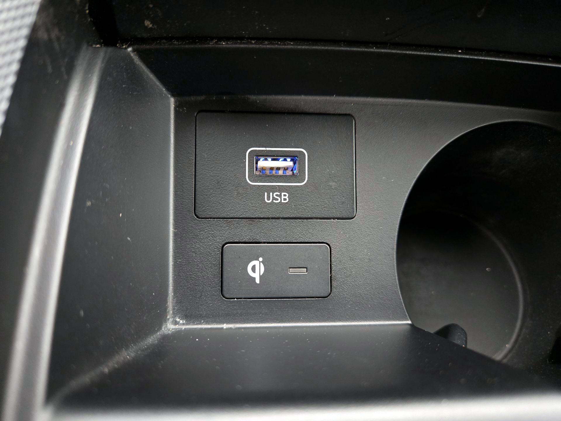 Thumbnail: 2023 Hyundai Santa Fe - 19